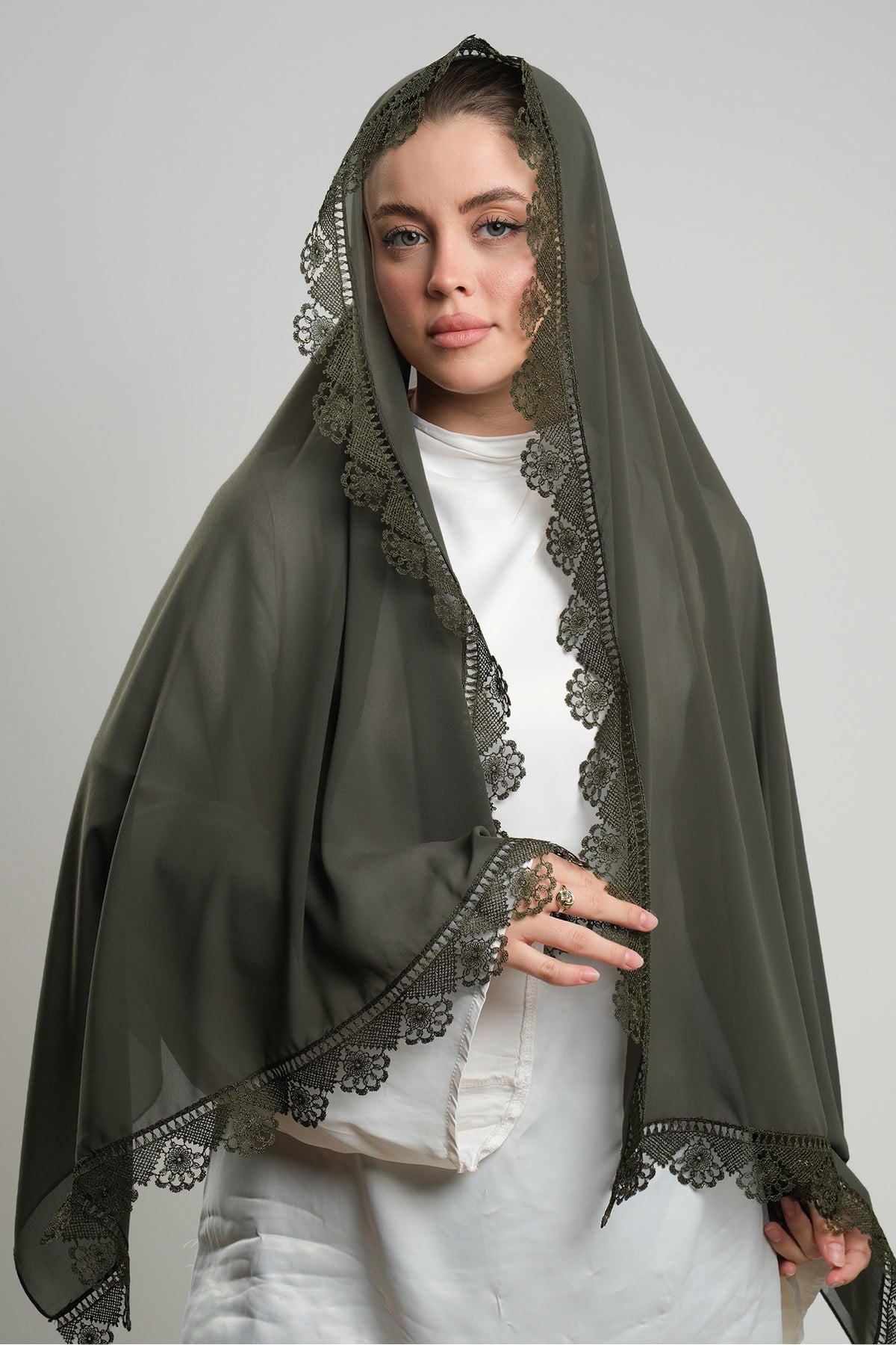 Haki Namaz Başörtüsü Şal Şifon Güpürlü - Hürrem Bone 202106_09