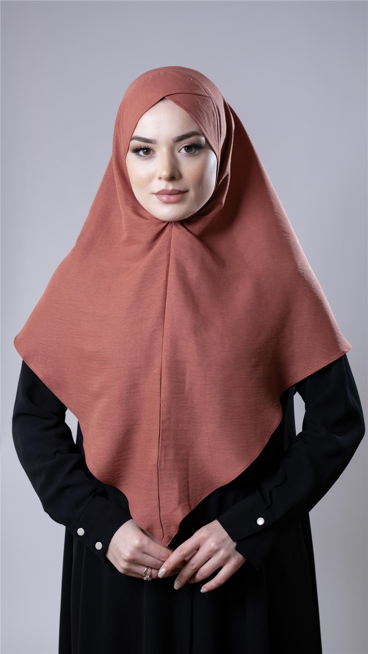 Kiremit Pratik Hazır Geçmeli Tesettür Eşarp Pamuk Caz Kumaş Tek Katlı Çapraz Hijab - Hürrem Bone 2305_05