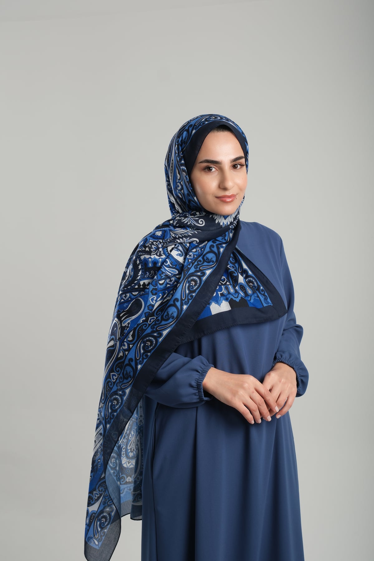 Saks Mavisi Desenli Şal Kesik Elyaf Pamuksu Etnik Dijital Baskılı - Hürrem Bone 202122_24