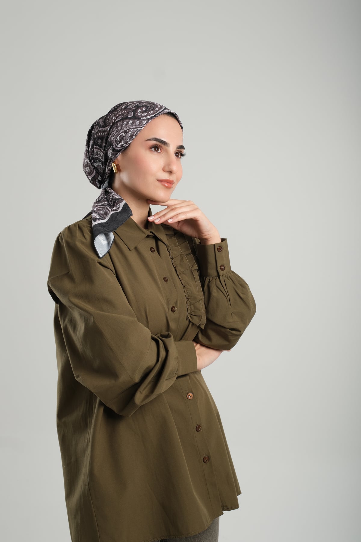 Antrasit Desenli Eşarp Bambu Etnik Çiçek Dijital Baskılı - Hürrem Bone 202202_25