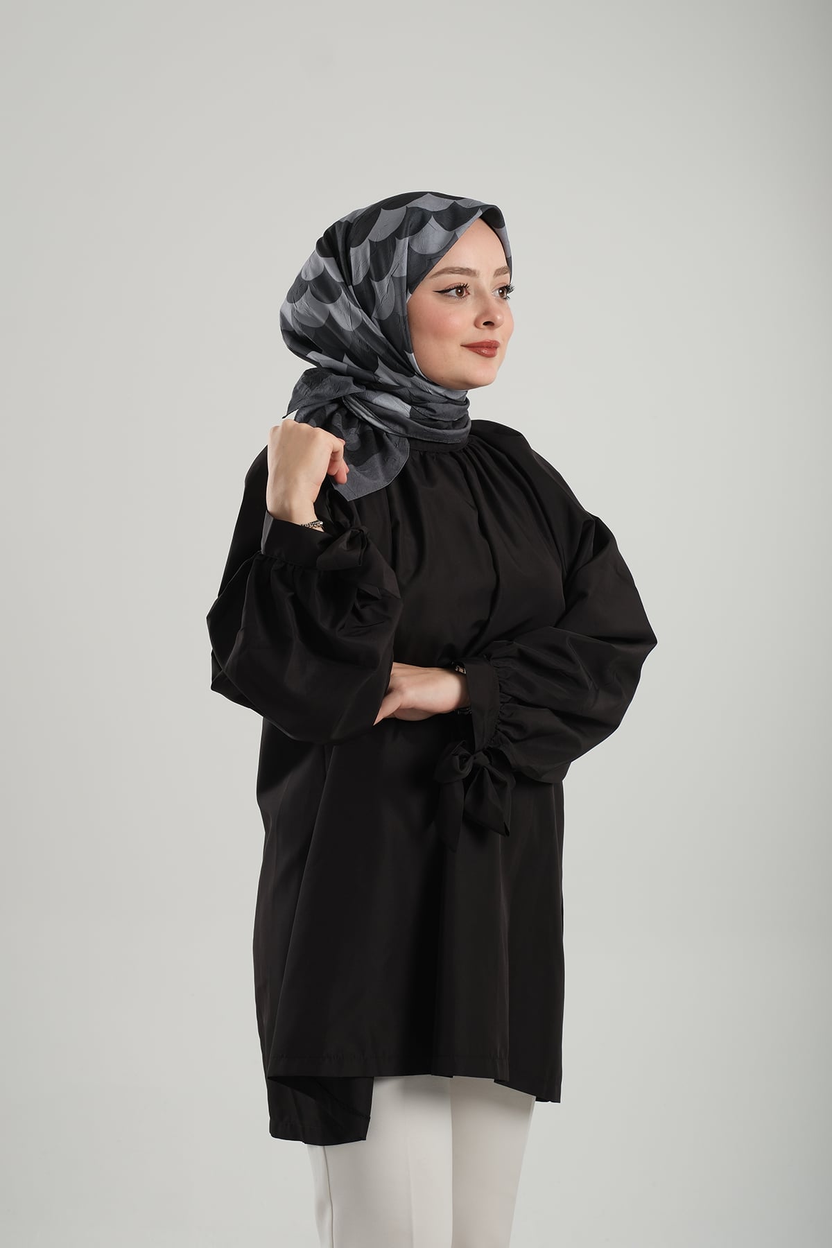 Antrasit Desenli Eşarp Bambu Geometrik Dijital Baskılı - Hürrem Bone 202205_25