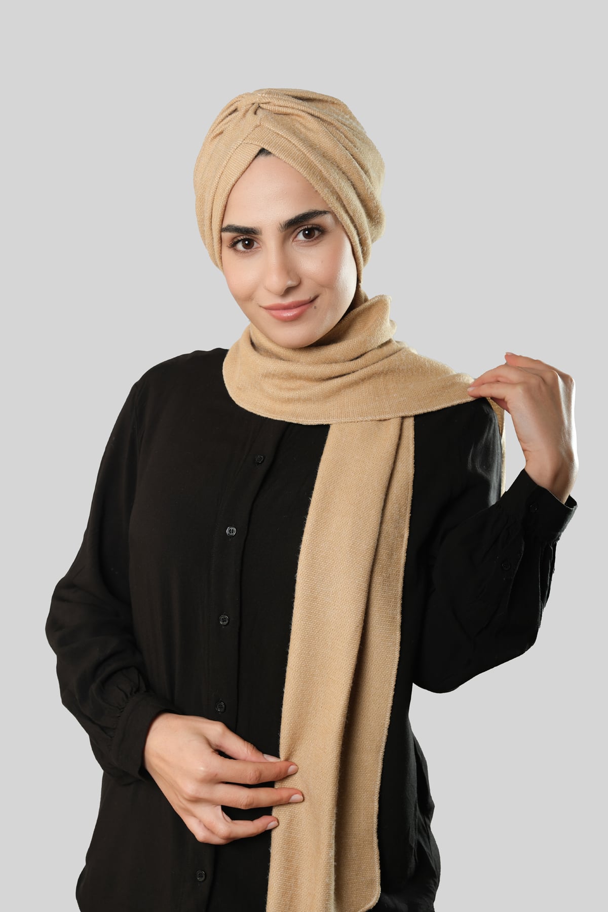 Bej Kışlık Kendinden Atkılı Peluş Tesettür Bone Jakar Düz - Hürrem Bone 2329_12