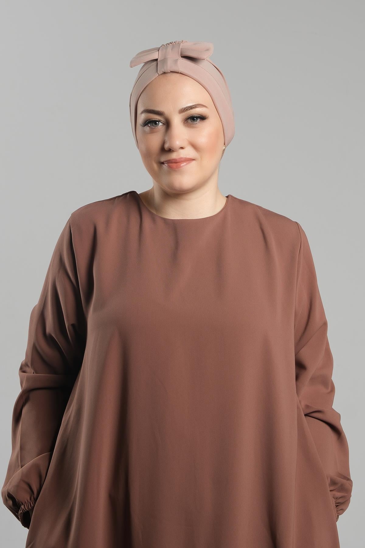 Bej Pratik Hazır Geçmeli Fiyonklu Bone Sandy Çift Taraflı Çapraz - Hürrem Bone 3007B_12