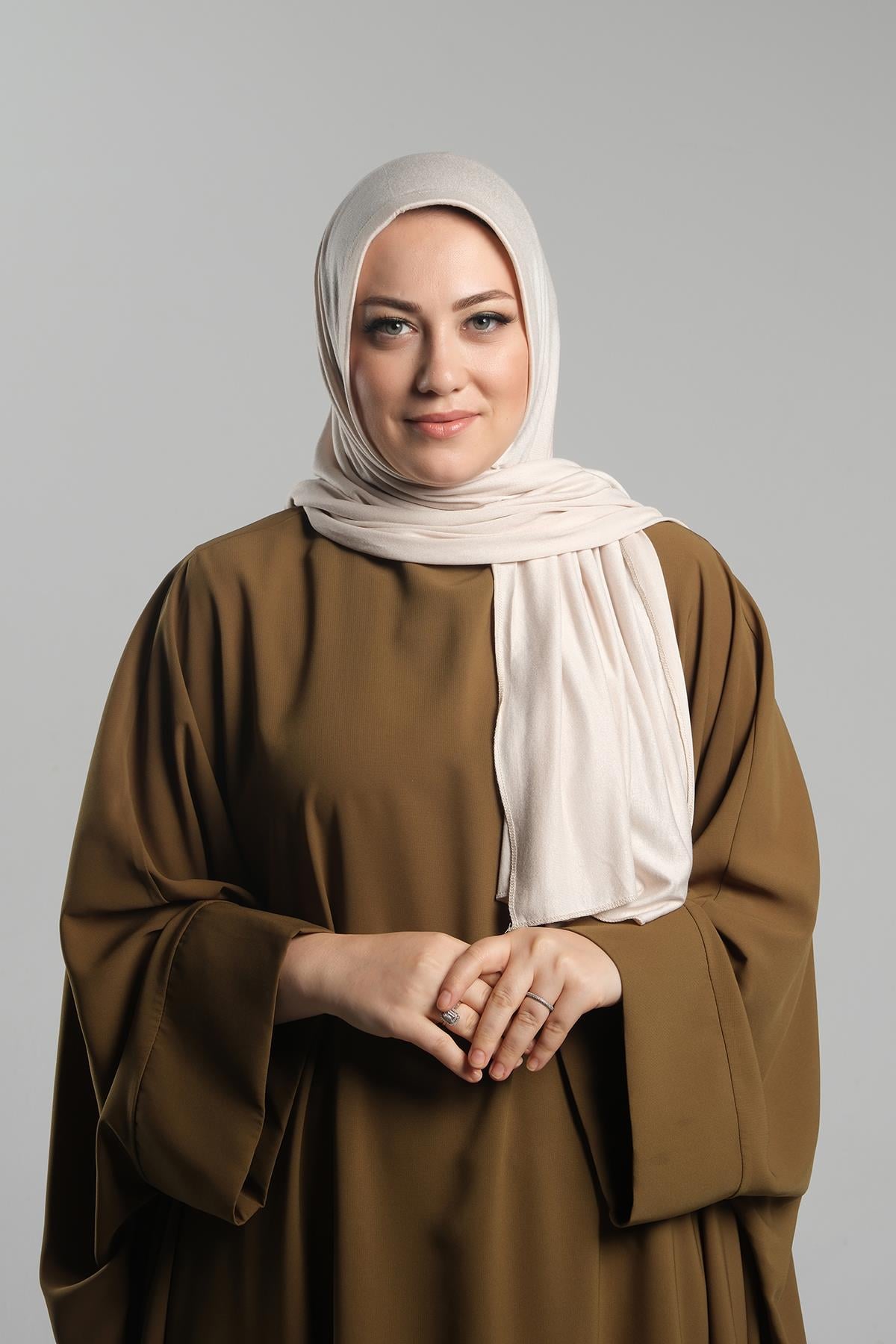 Bej Pratik Hazır Geçmeli Şal Viskon Önü Süngerli Penye Şal - Hürrem Bone 2202_12