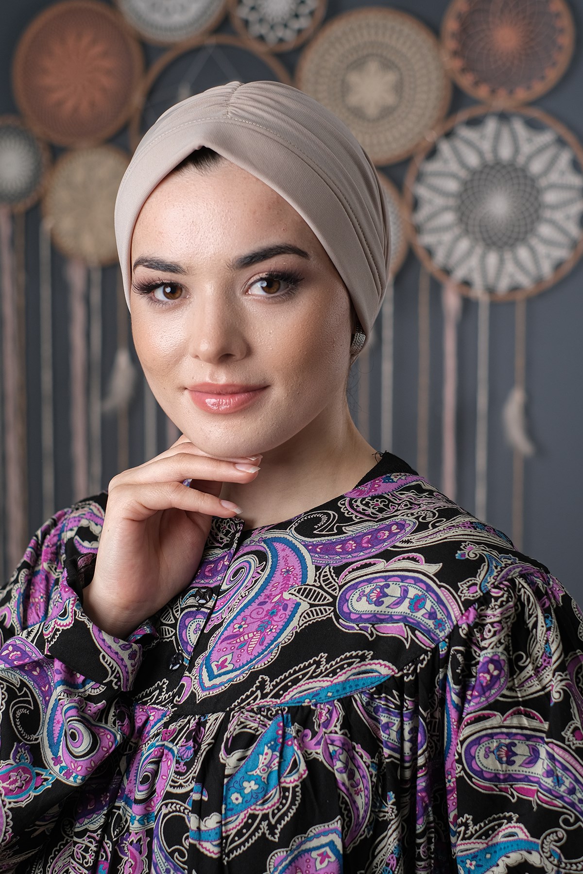 Bej Pratik Hazır Geçmeli Tesettür Bone Kesik Elyaf Sade - Hürrem Bone 2111_12