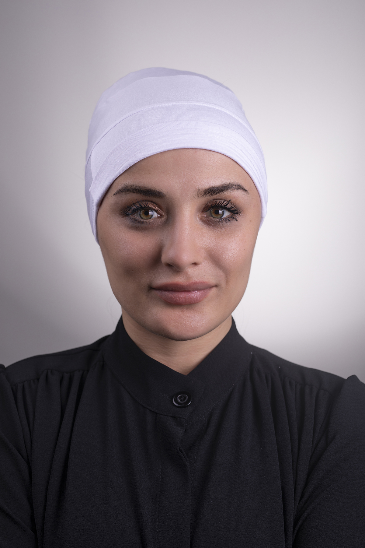 Beyaz Arkadan Bağlamalı İç Bone Viskon Kumaş Kaymaz Silikonlu - Halven 3002