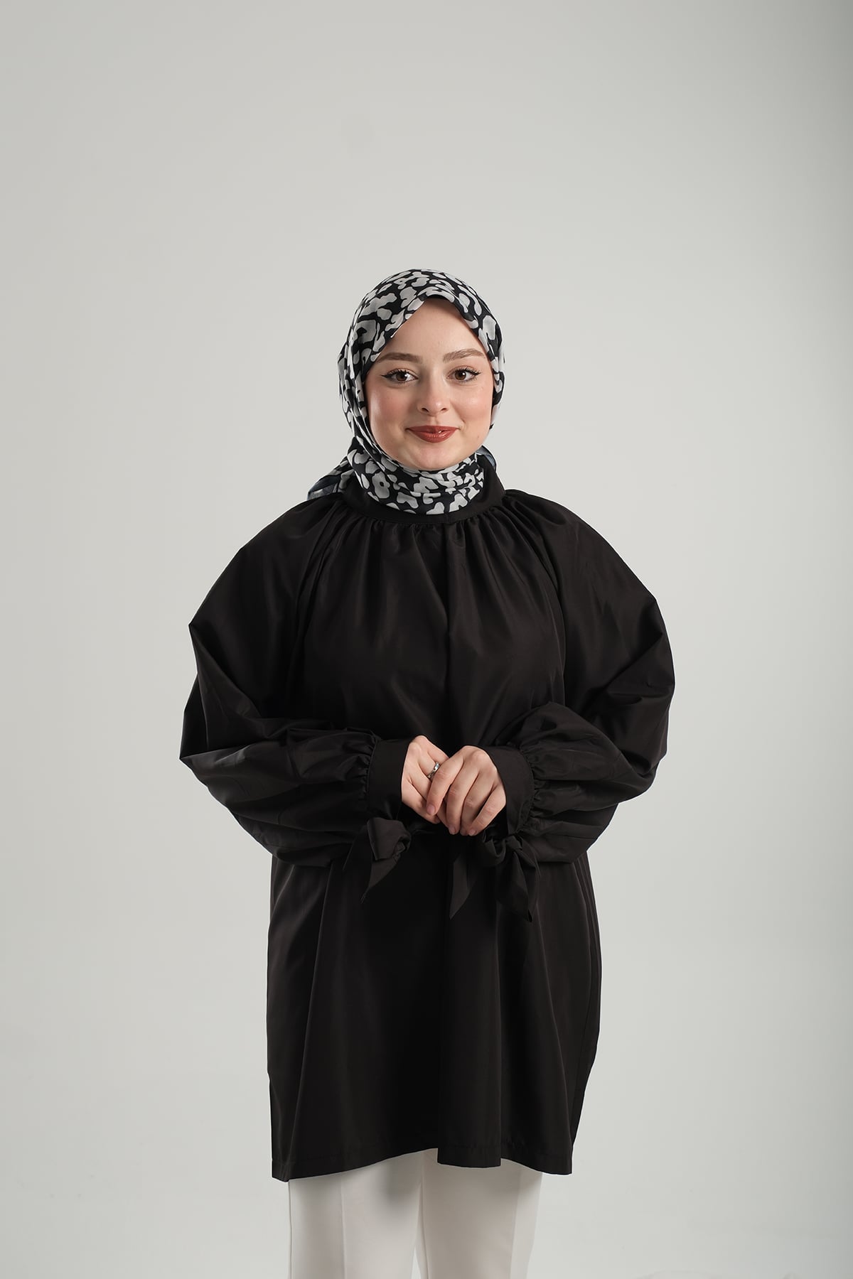 Beyaz Desenli Eşarp Kesik Elyaf Pamuksu Leopar Dijital Baskılı - Hürrem Bone 202206_42