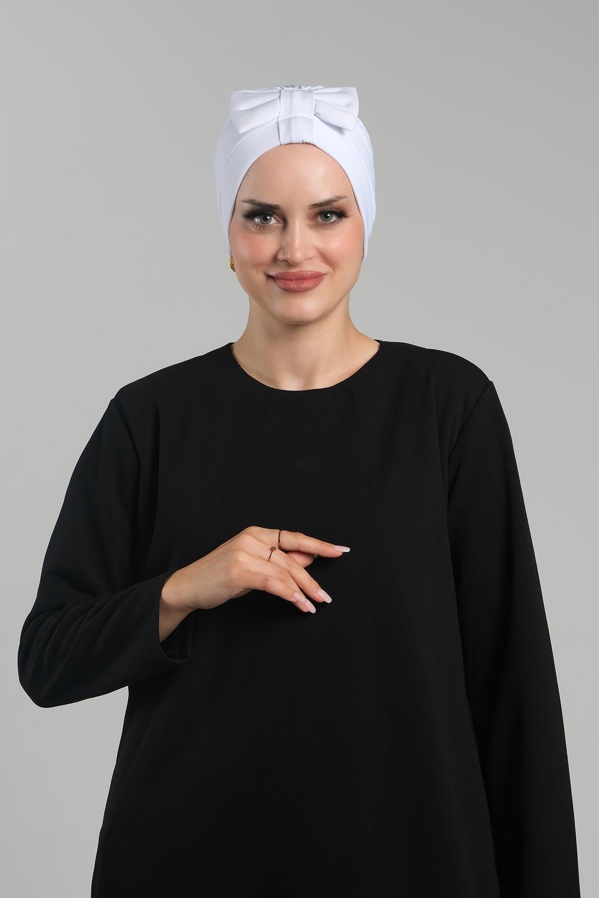 Beyaz Pratik Hazır Geçmeli Fiyonklu Bone Sandy Çift Taraflı Çapraz - Hürrem Bone 3007B_42