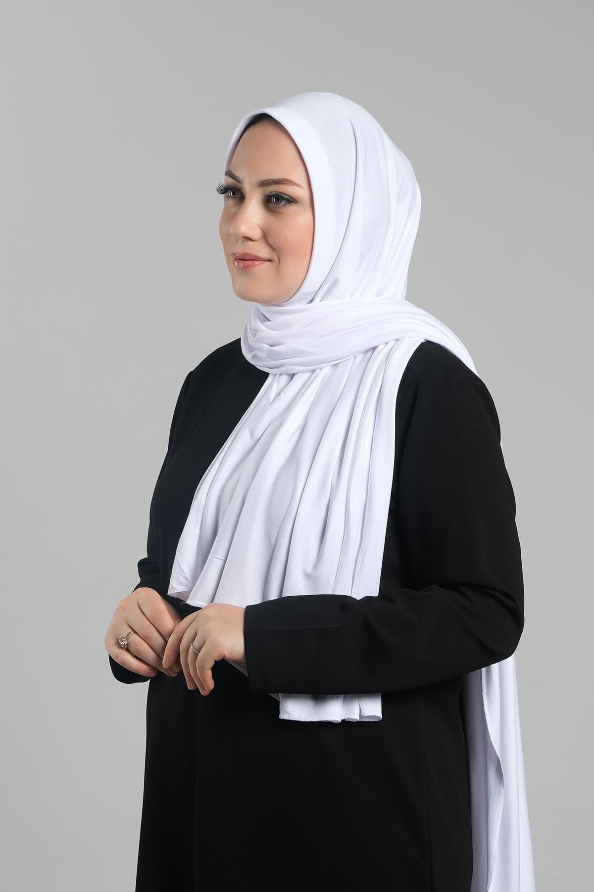 Beyaz Pratik Hazır Geçmeli Şal Viskon Önü Süngerli Penye Şal - Hürrem Bone 2202_42