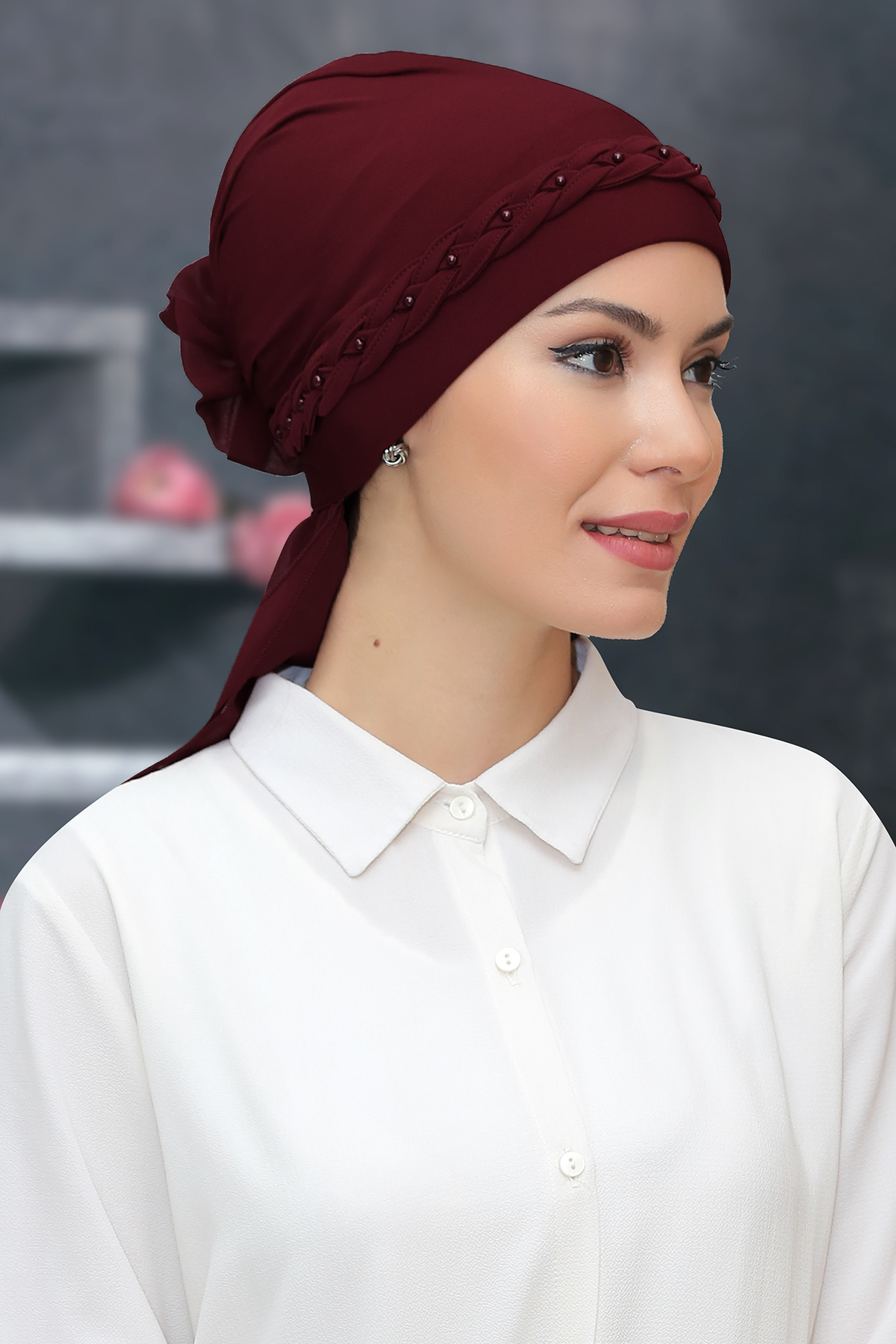 Bordo Pratik Hazır Geçmeli Tesettür Bone Sandy Kumaş Örgülü Güllü - Hürrem 1203