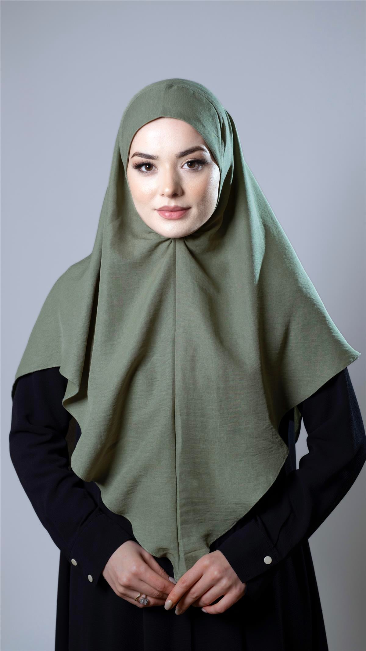 Fıstık Yeşili Pratik Hazır Geçmeli Tesettür Eşarp Pamuk Caz Kumaş Düz Hijab - Hürrem Bone 2306_36