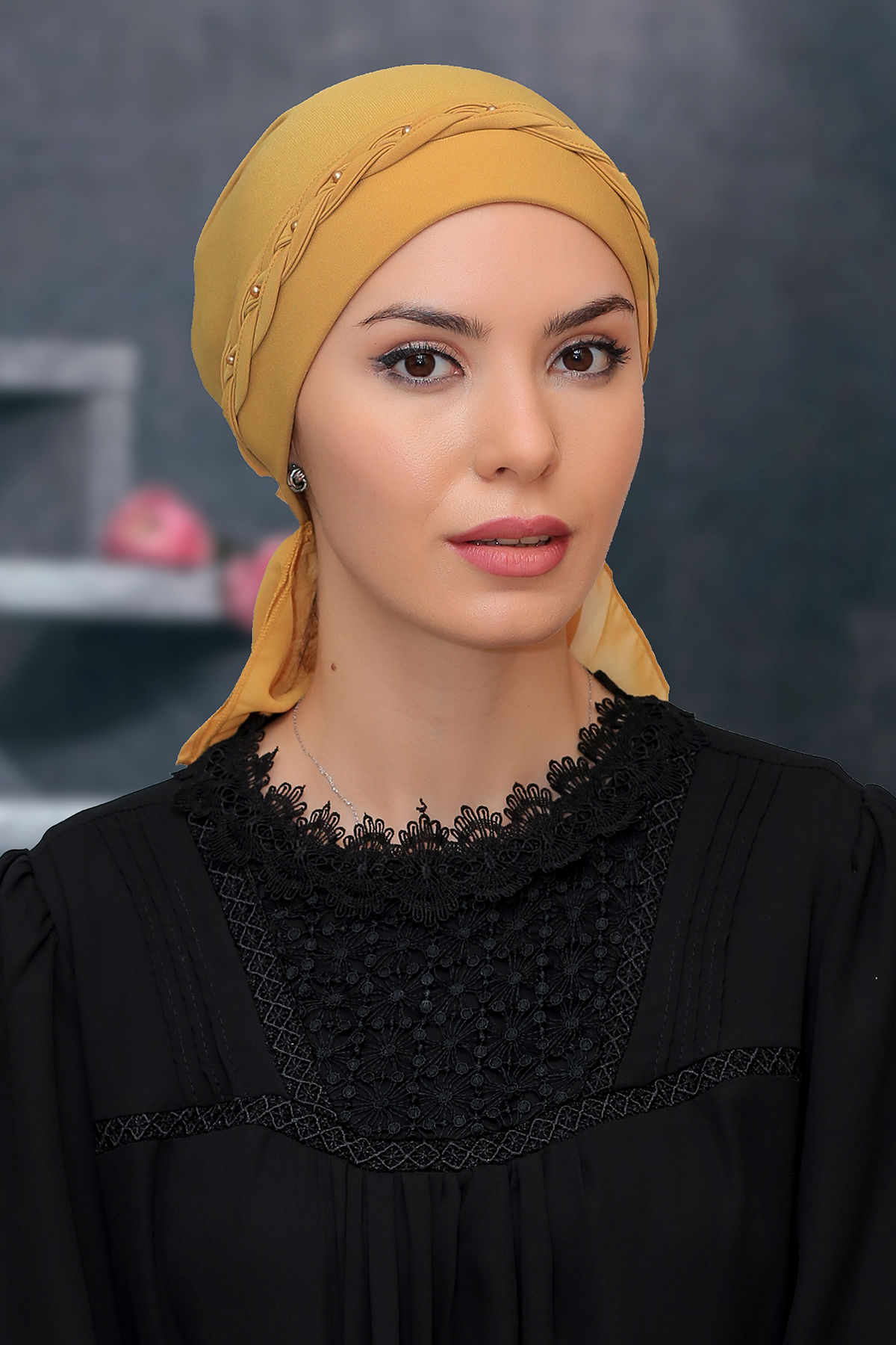 Gold Pratik Hazır Geçmeli Tesettür Bone Sandy Kumaş Örgülü Güllü - Hürrem 1203