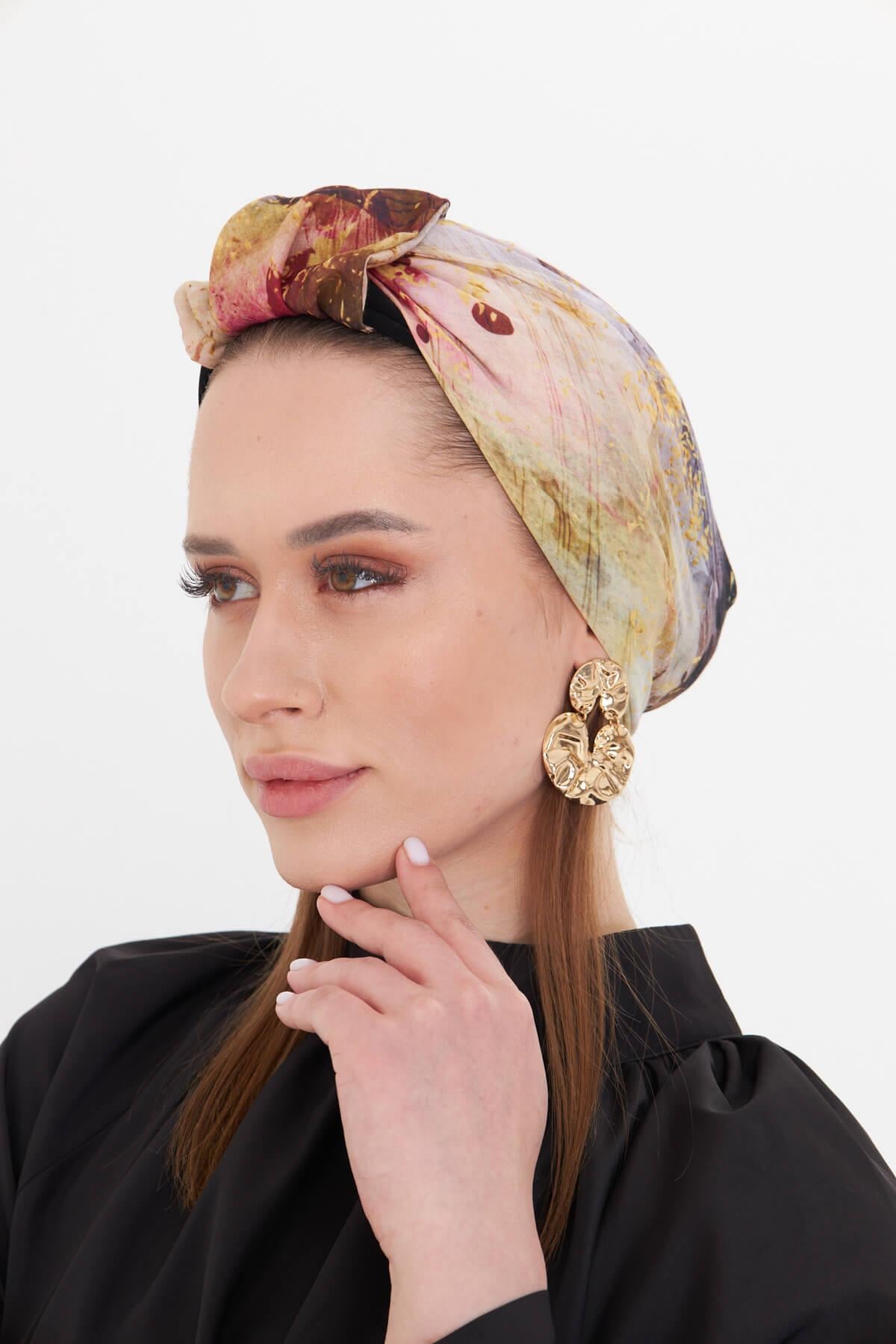 Gold Pratik Hazır Geçmeli Tesettür Bone Kesik Elyaf Retro Desenli - Hürrem Bone 2409_03