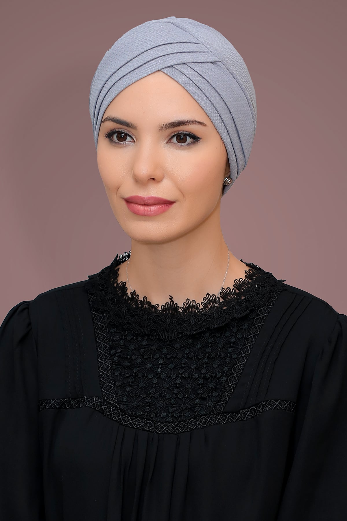 Gri Pratik Hazır Geçmeli Tesettür Bone Petekli Mevsimlik Üç Çapraz Sade - Hürrem 1863
