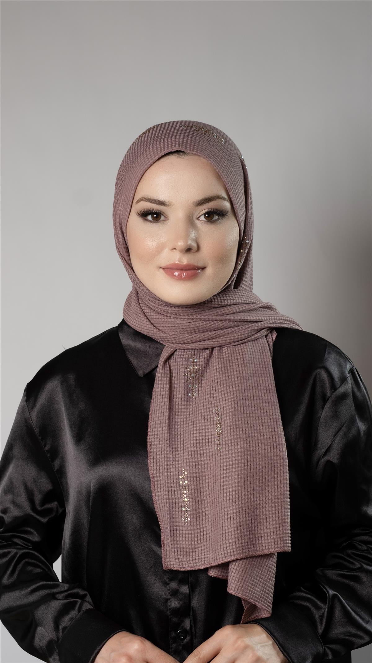 Gül Kurusu Pratik Hazır Geçmeli Tesettür Şal Örme Kumaş Taşlı Yıldız Desenli  - Hürrem Bone 2118Y_18