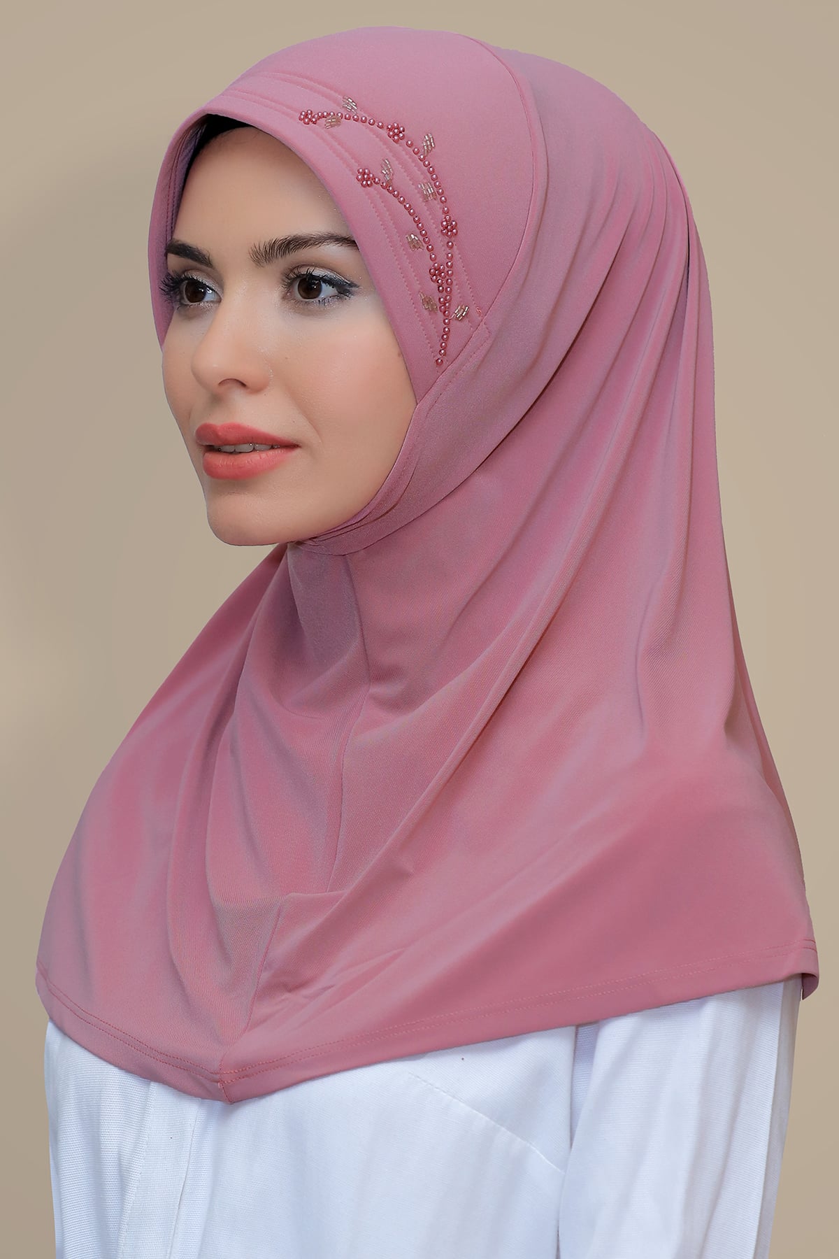 Gül Kurusu Pratik Hazır Geçmeli Tesettür Eşarp Sandy Kumaş Elişi Çiçek İşlemeli Boncuklu Laleli - Hürrem 1603