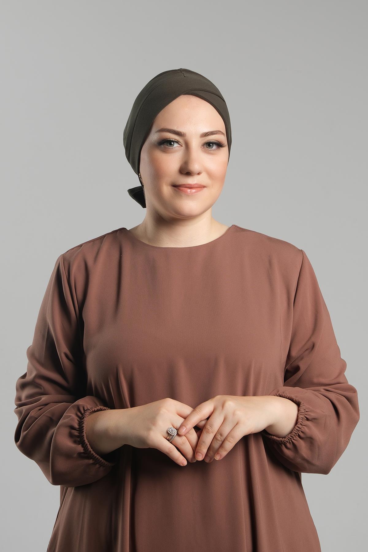 Haki Pratik Hazır Geçmeli Fiyonklu Bone Sandy Çift Taraflı Çapraz - Hürrem Bone 3007B_09