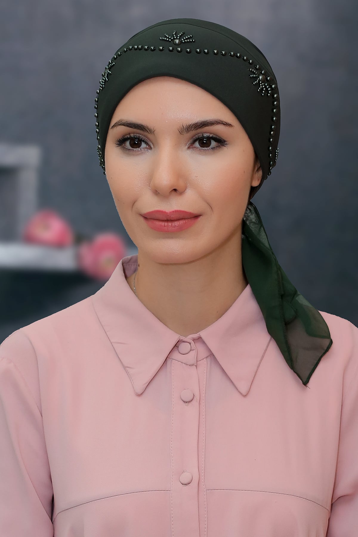 Haki Pratik Hazır Geçmeli Tesettür Bone Sandy Kumaş Güllü Boncuklu İşlemeli - Hürrem 1206