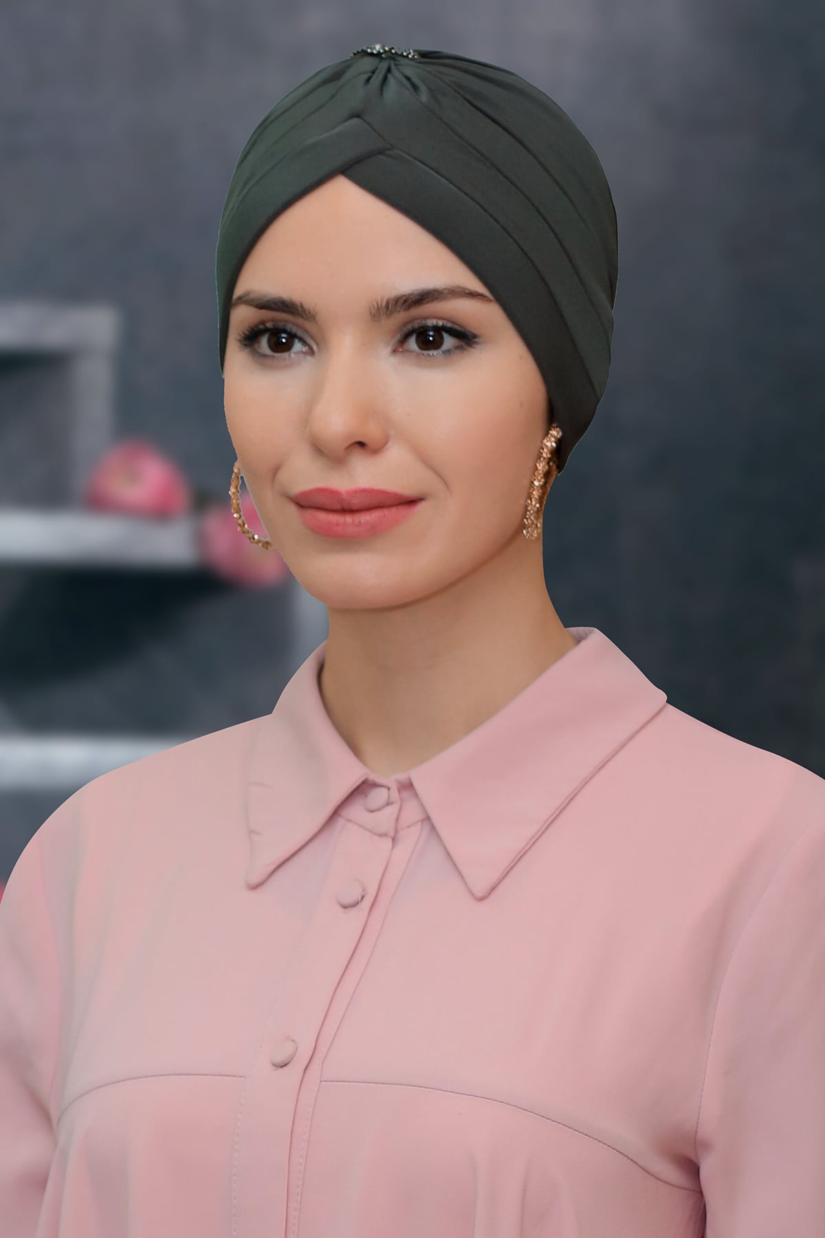 Haki Pratik Hazır Geçmeli Tesettür Bone Sandy Kumaş Taçlı Büzgülü - Hürrem 1208