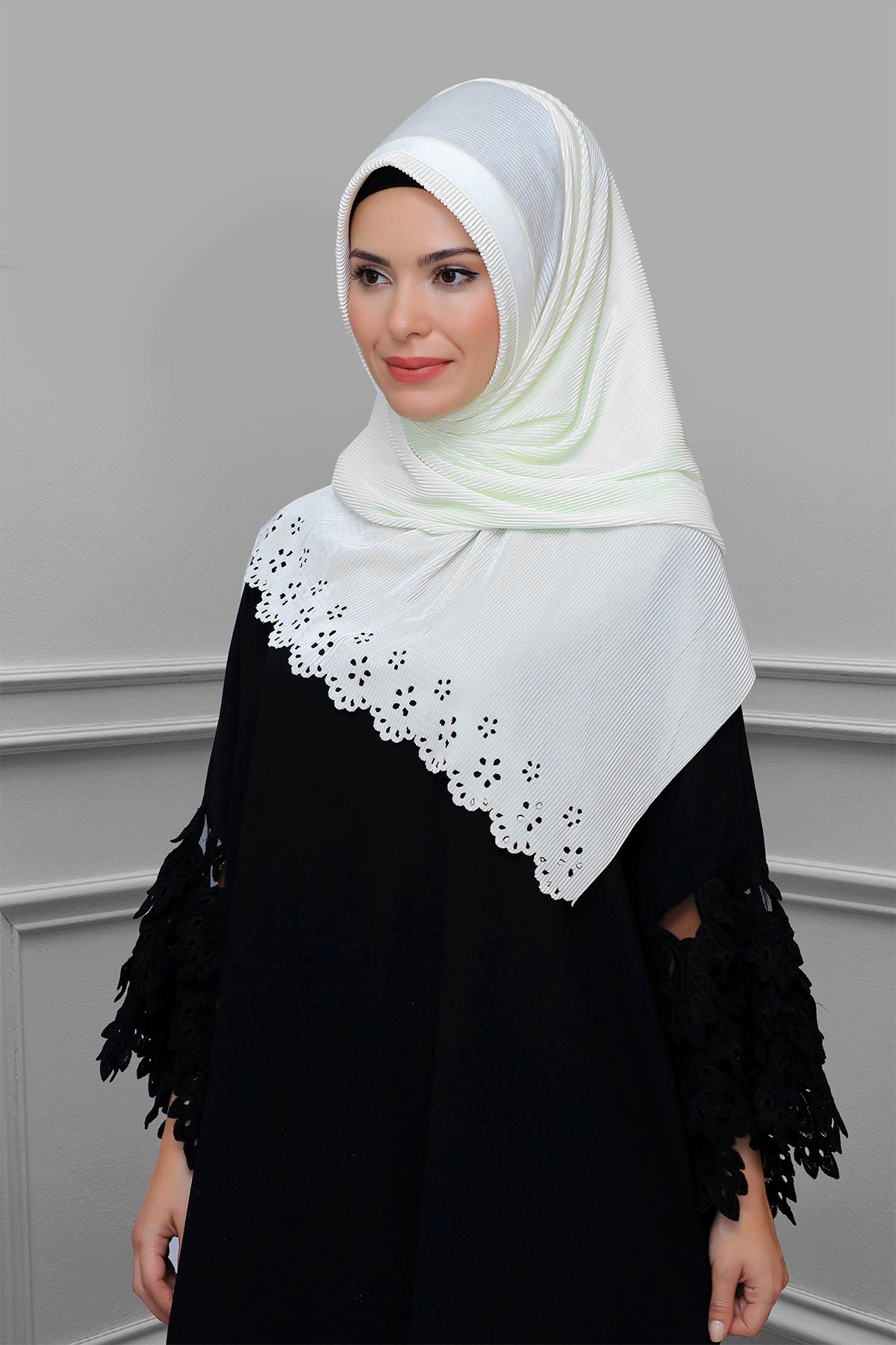 Krem Pratik Hazır Geçmeli Tesettür Eşarp Fukuro Piliseli Çiçek Desenli Lazer Kesim - Hürrem Bone 1827_40