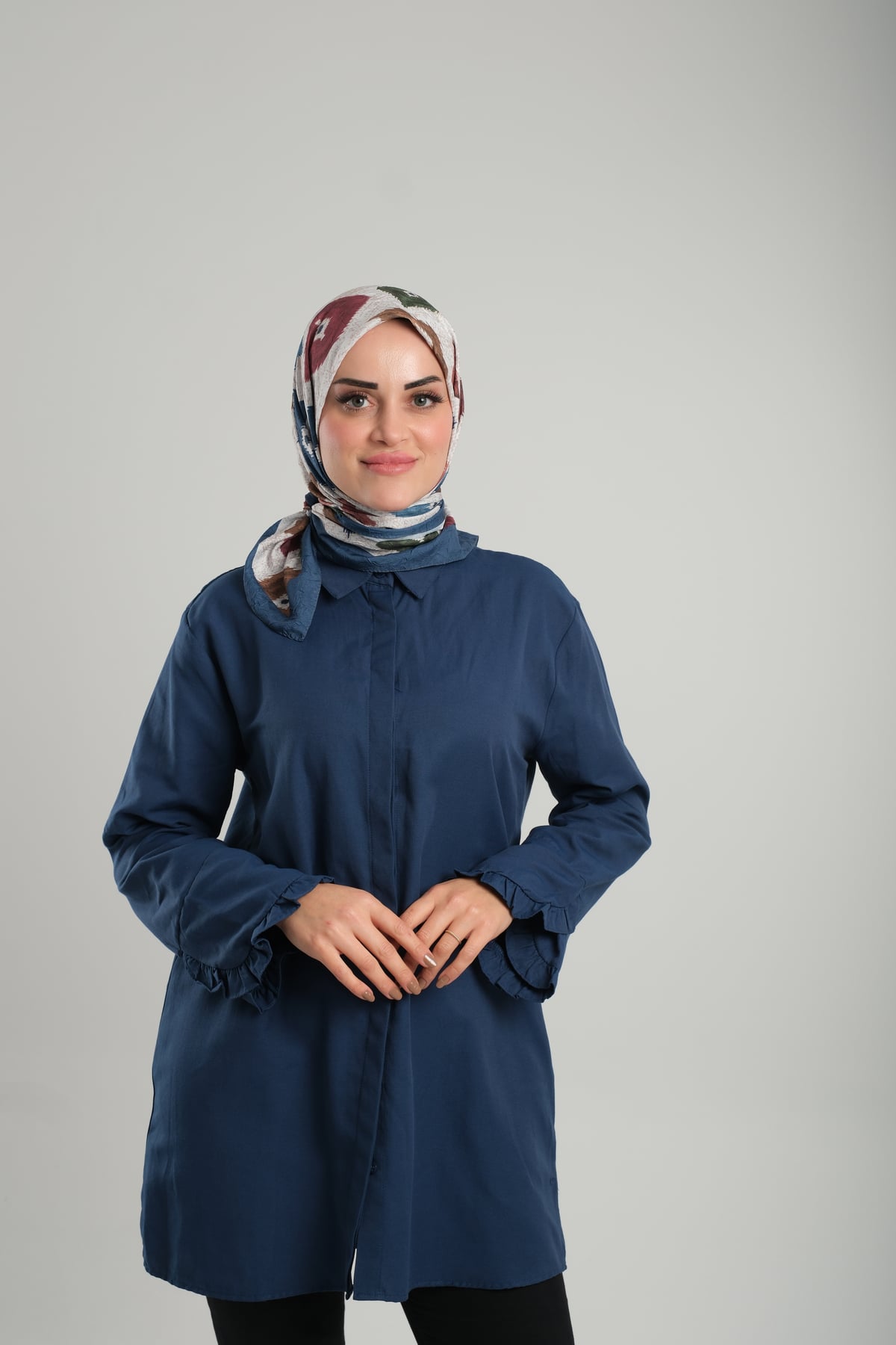 Lacivert Desenli Eşarp Bambu Yaprak Dijital Baskılı - Hürrem Bone 202204_02