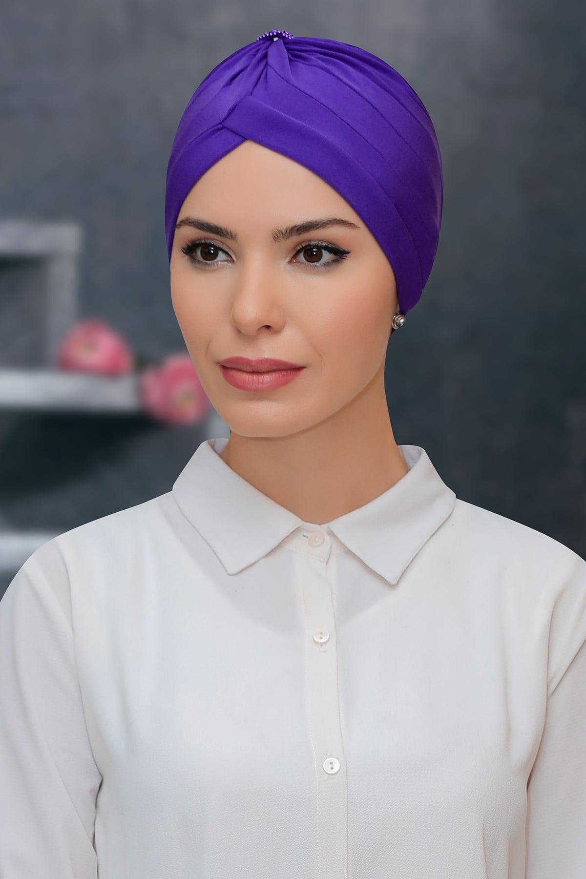 Mor Pratik Hazır Geçmeli Tesettür Bone Sandy Kumaş Taçlı Büzgülü - Hürrem 1208