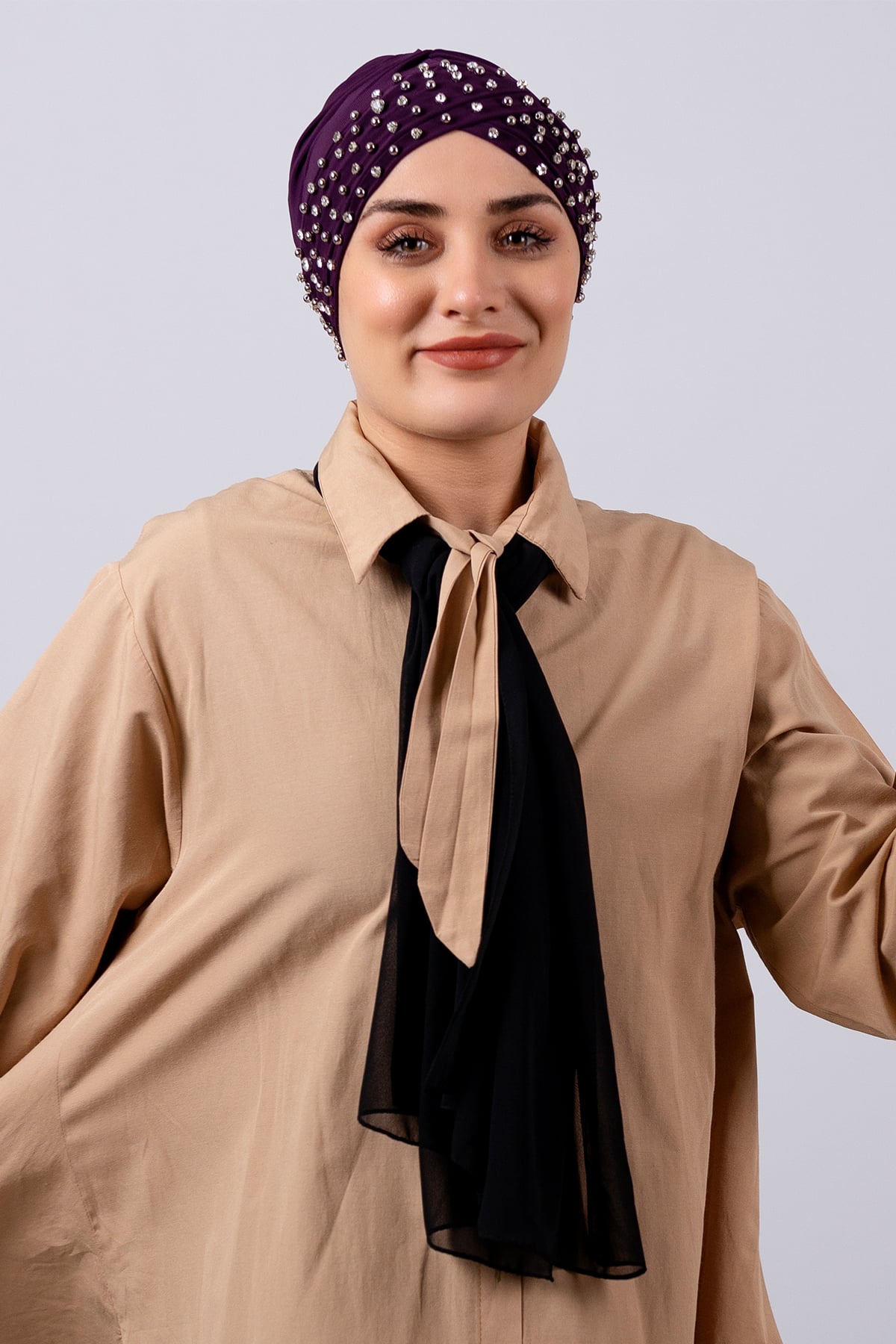 Mürdüm Pratik Hazır Geçmeli Tesettür Bone Sandy Kumaş Taşlı - Hürrem 1456