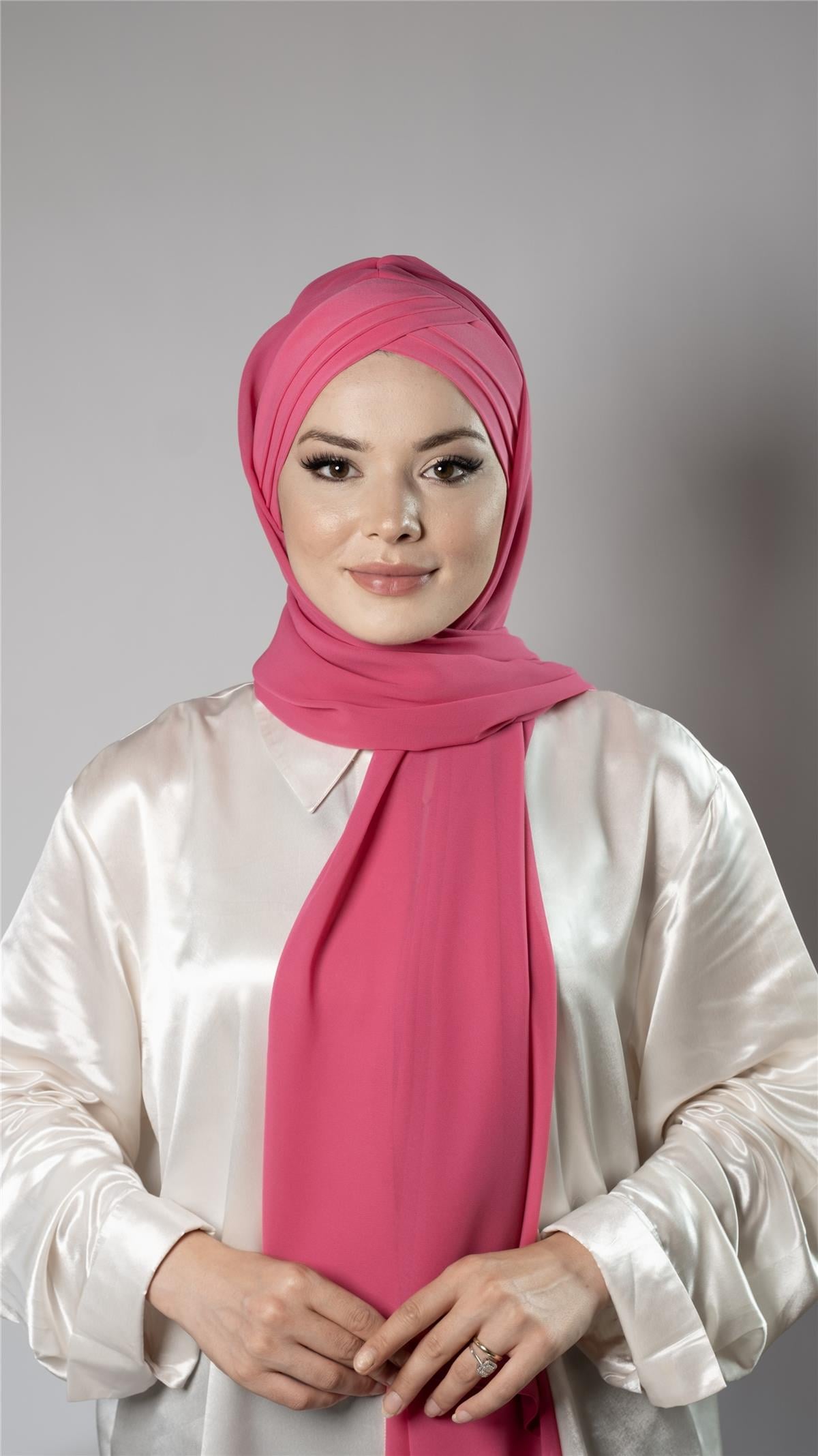 Pembe Pratik Hazır Geçmeli Bone Şal Şifon Kumaş Kendinden Boneli Üç Bantlı - Hürrem Bone 1451_04