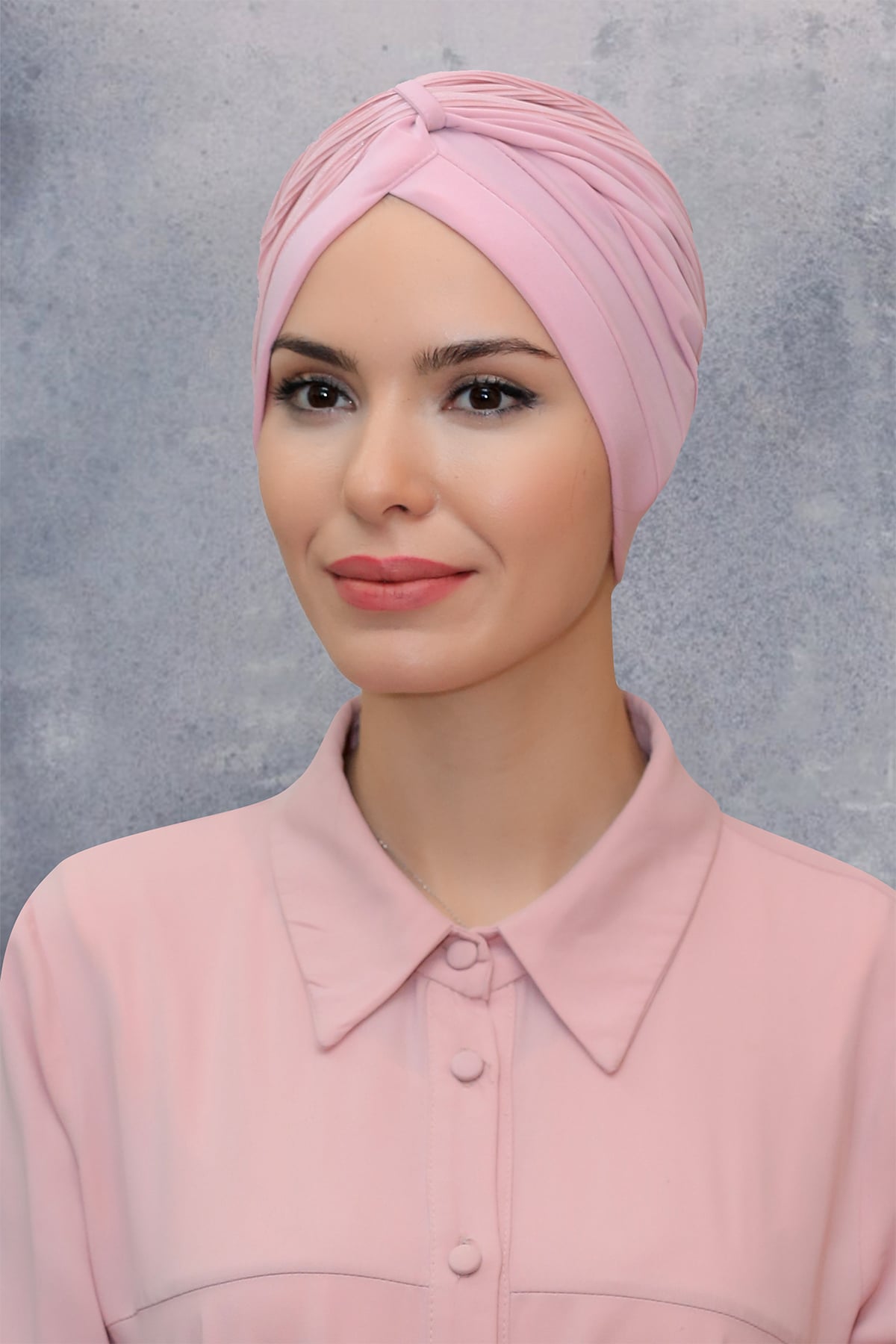 Pudra Pratik Hazır Geçmeli Tesettür Bone Fukuro Sandy Kumaş Büzgülü - Hürrem 1831