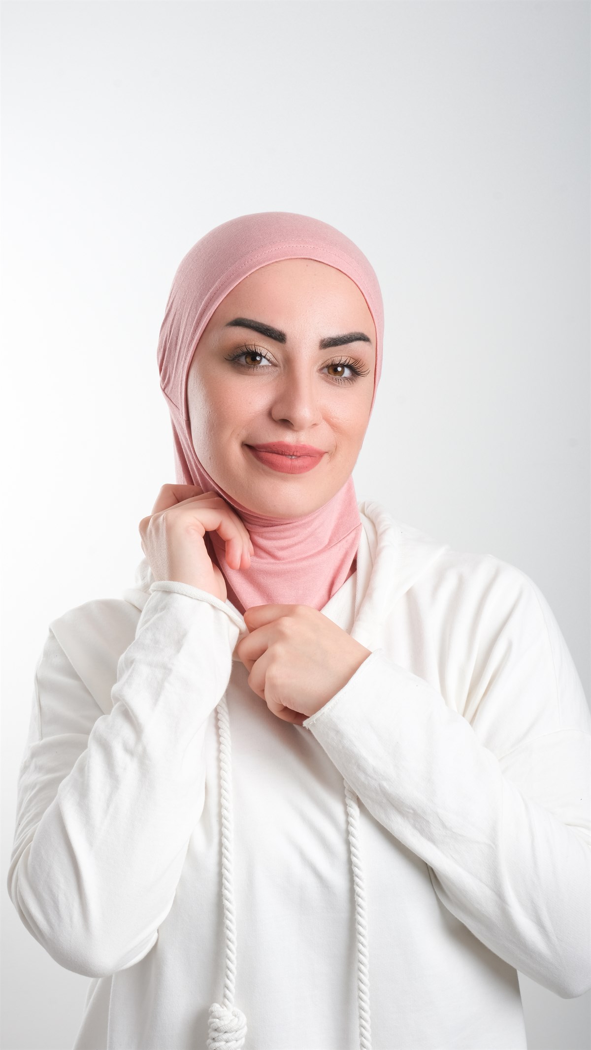 Pudra Pratik Hazır Geçmeli Tesettür Bone Sandy Kumaş Spor Hijab - Hürrem Bone 2113_06