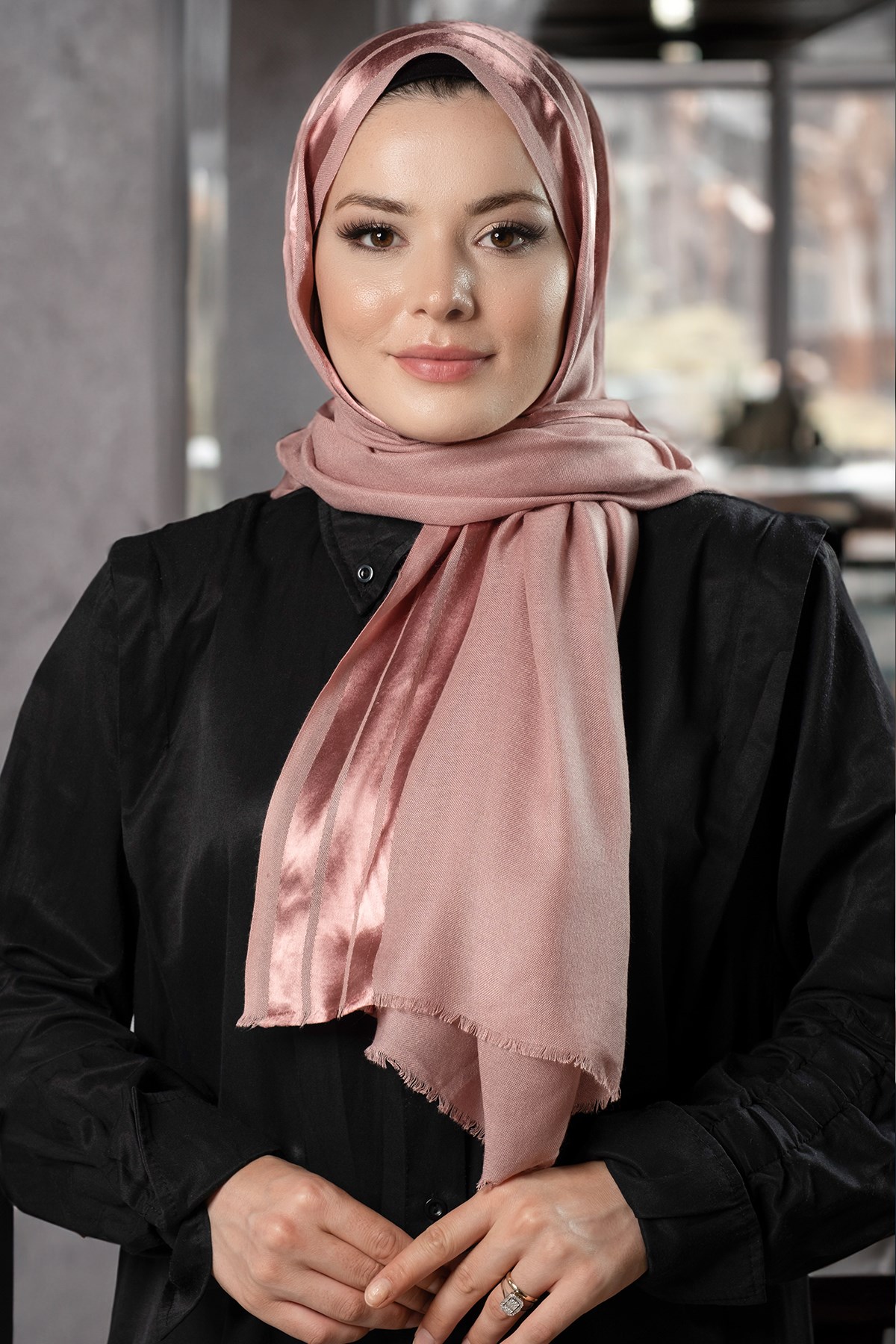 Pudra Şerit Çizgili Şal Viskon Kumaş Bursa Dolama - Hürrem Bone 202109_06