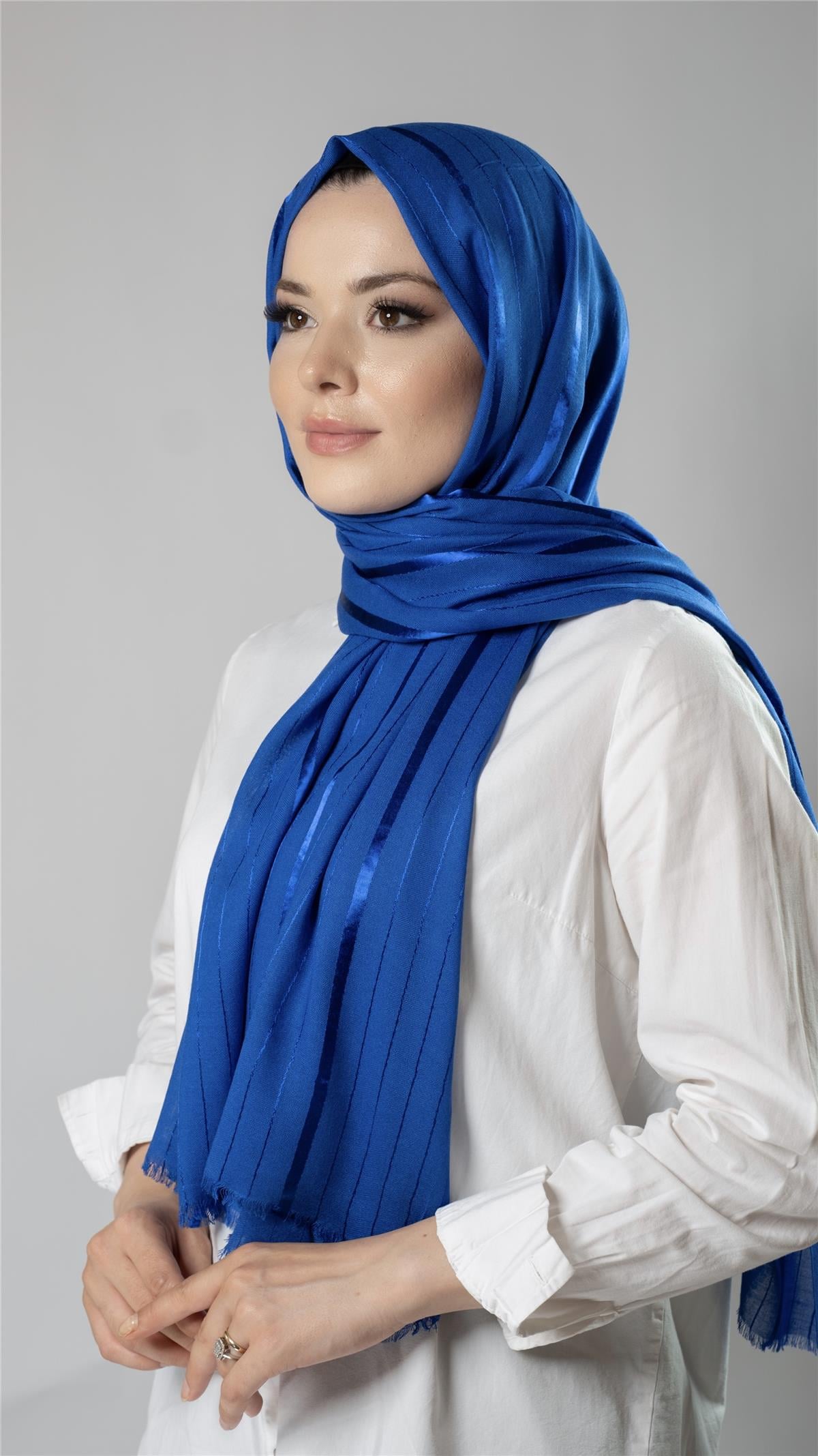 Saks Mavisi Çizgili Şal Viskon Kumaş Bursa Dolama - Hürrem Bone 202110_24