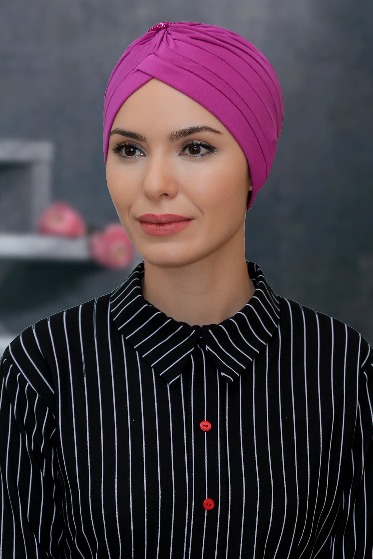 Şarabi Pratik Hazır Geçmeli Tesettür Bone Sandy Kumaş Taçlı Büzgülü - Hürrem 1208