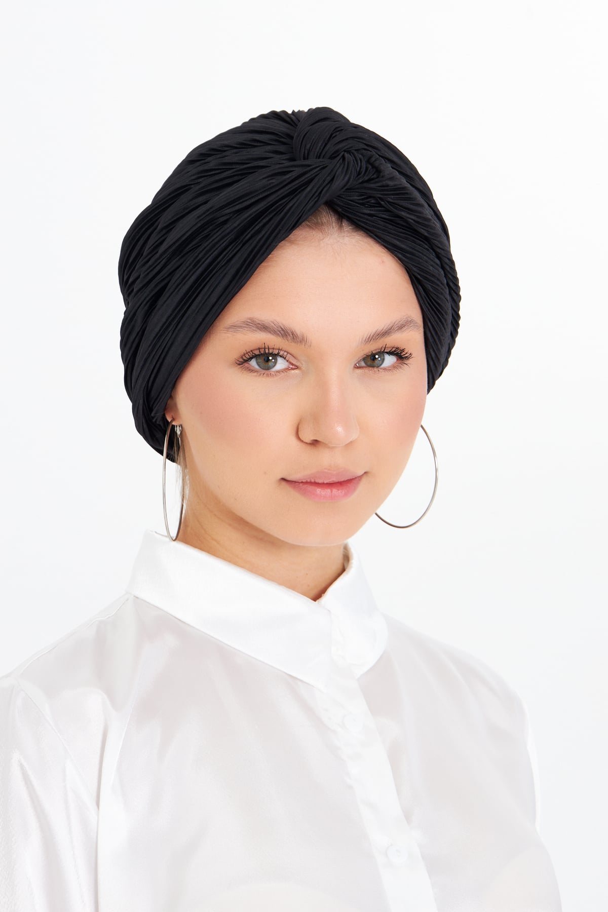 Siyah Çapraz Büzgülü Tesettür Bone Fukuro Piliseli - Hürrem Bone 2512_01