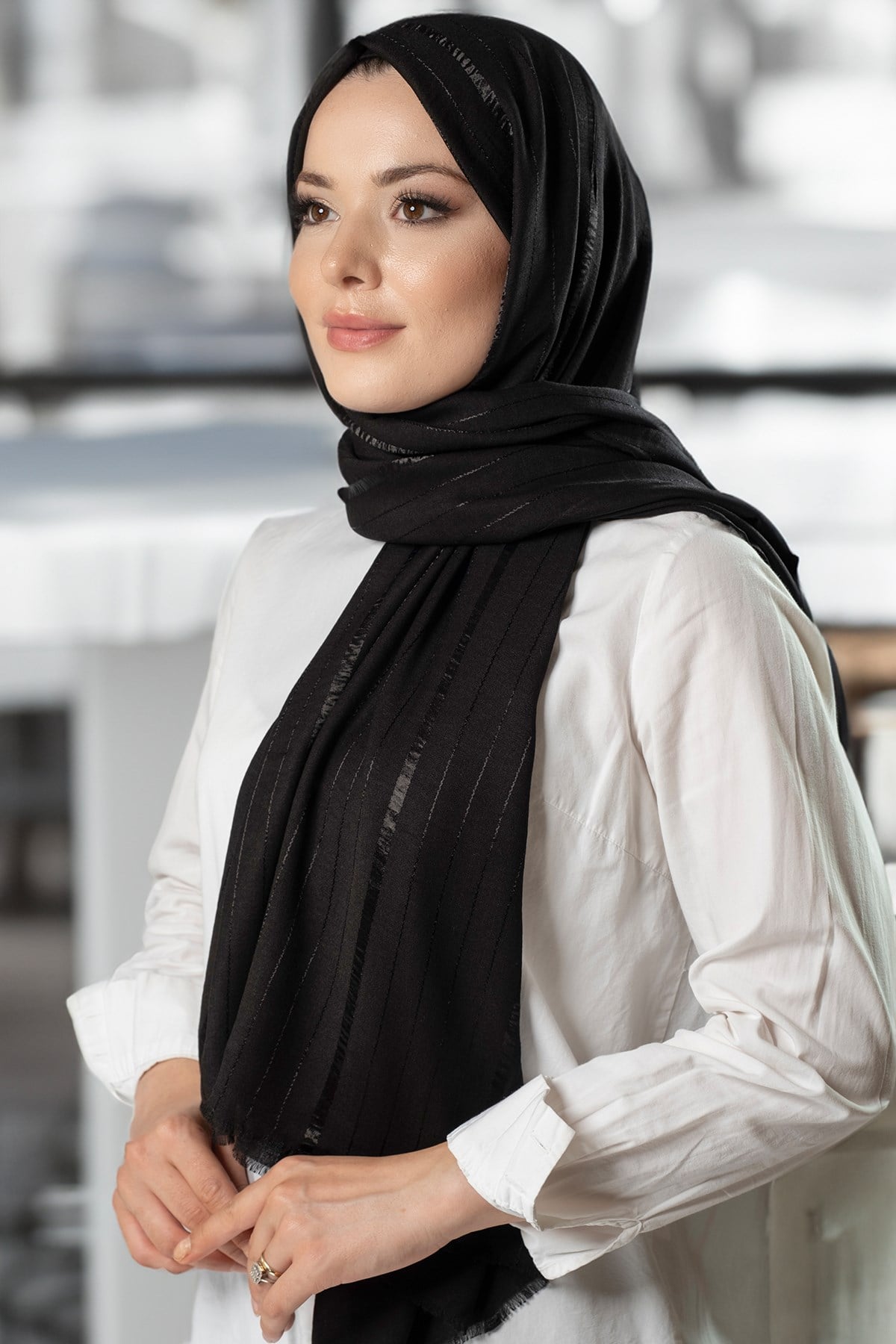 Siyah Çizgili Şal Viskon Kumaş Bursa Dolama - Hürrem Bone 202110_01