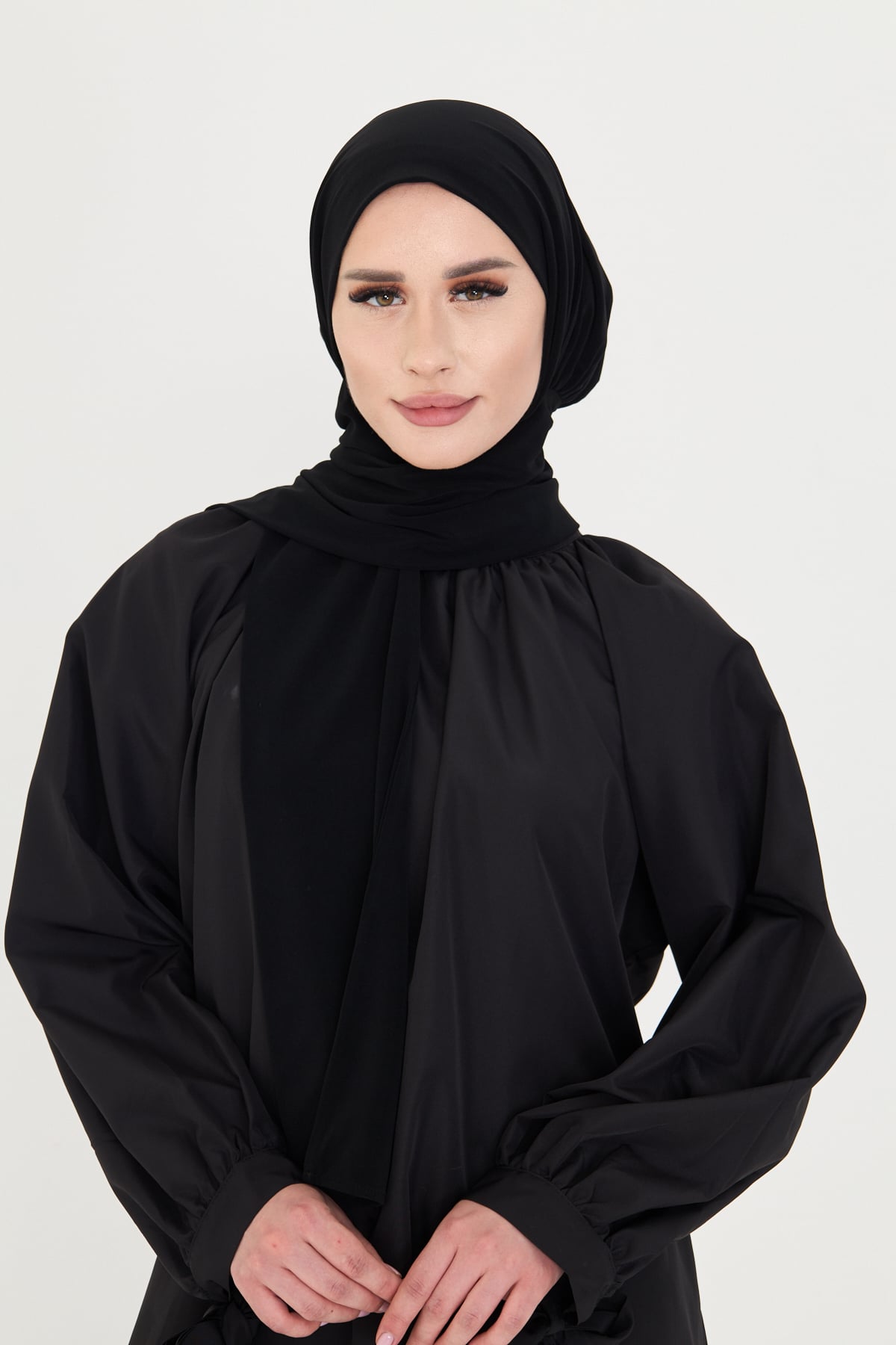 Siyah Pratik Hazır Geçmeli Tesettür Bone Sandy Boyunluklu Çıtçıtlı - Hürrem Bone 2505_01