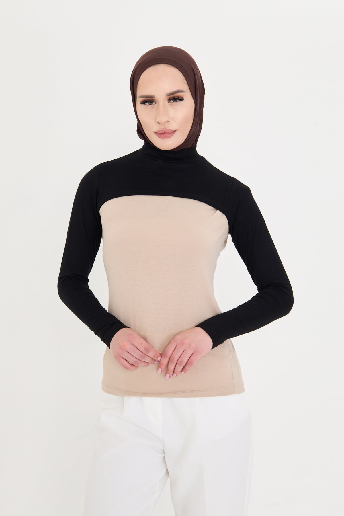 Siyah Tesettür Balıkçı Yakalı Boyunluklu Kolluk Viskon Düz - Hürrem Bone 1025_01