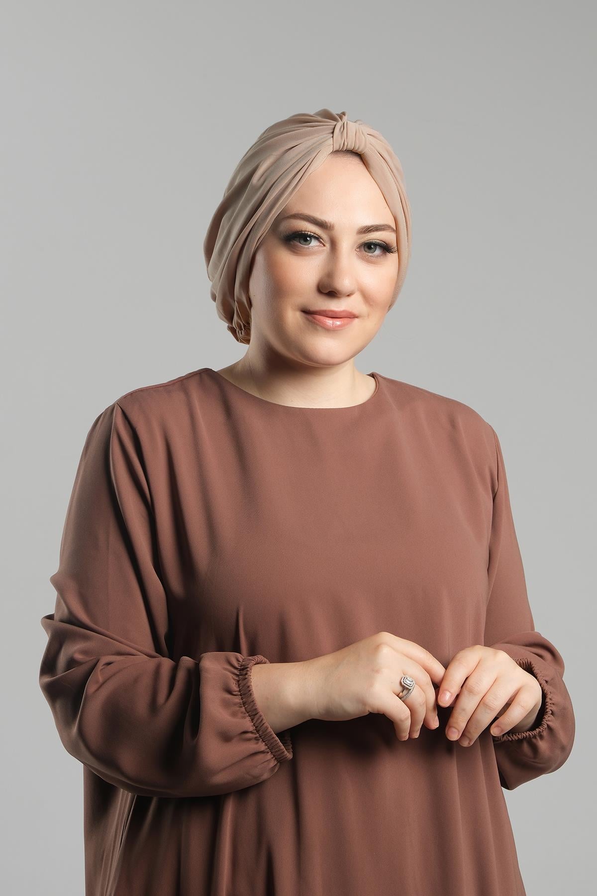 Sütlü Kahve Pratik Hazır Geçmeli Tesettür Bone Sandy Pileli Salaş - Hürrem Bone 2121_26
