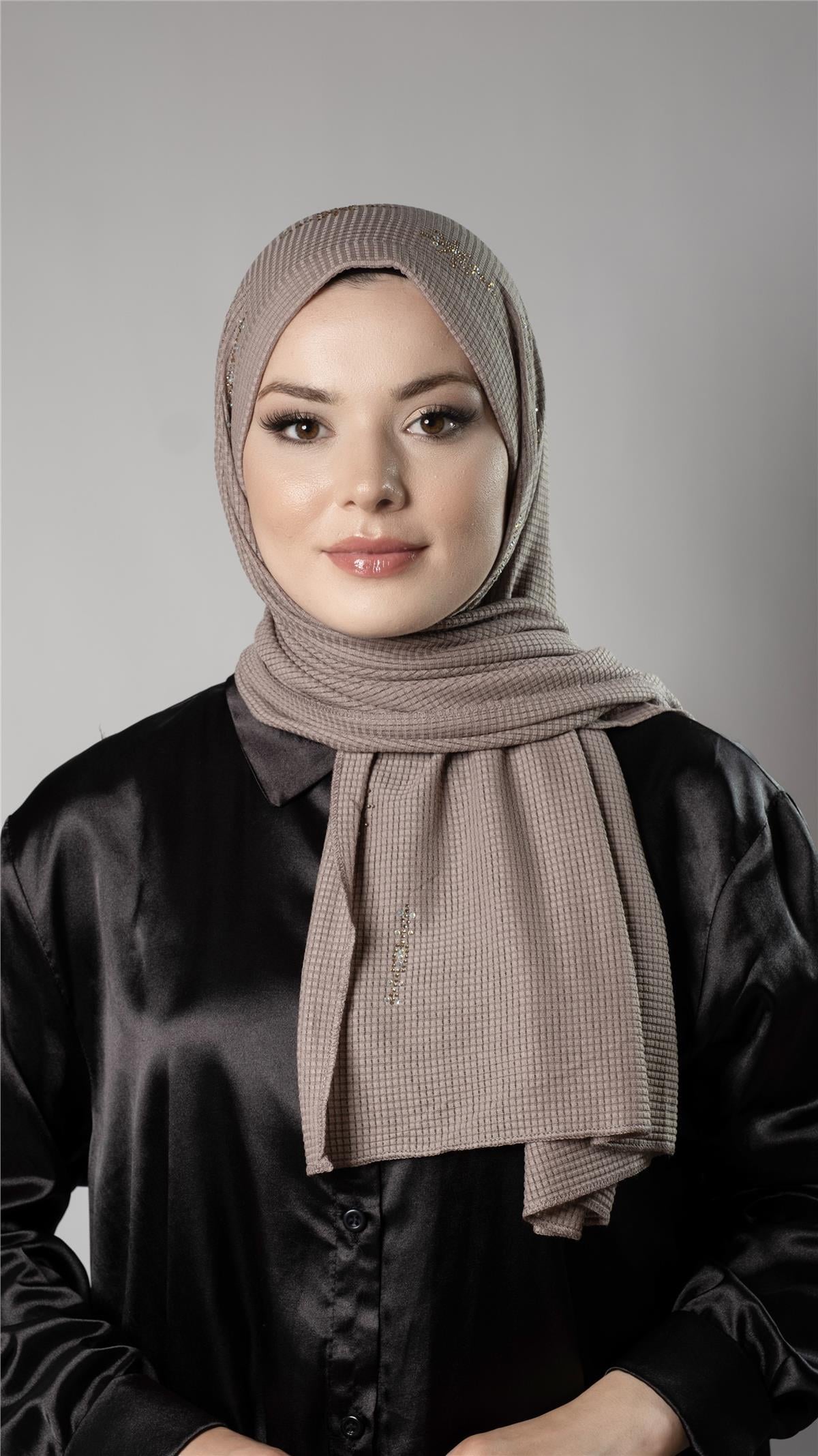 Vizon Pratik Hazır Geçmeli Tesettür Şal Örme Kumaş Taşlı Yıldız Desenli  - Hürrem Bone 2118Y_10