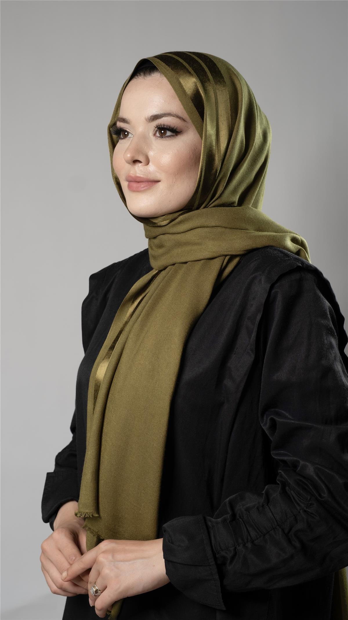 Yağ Yeşili Şerit Çizgili Şal Viskon Kumaş Bursa Dolama - Hürrem Bone 202109_36