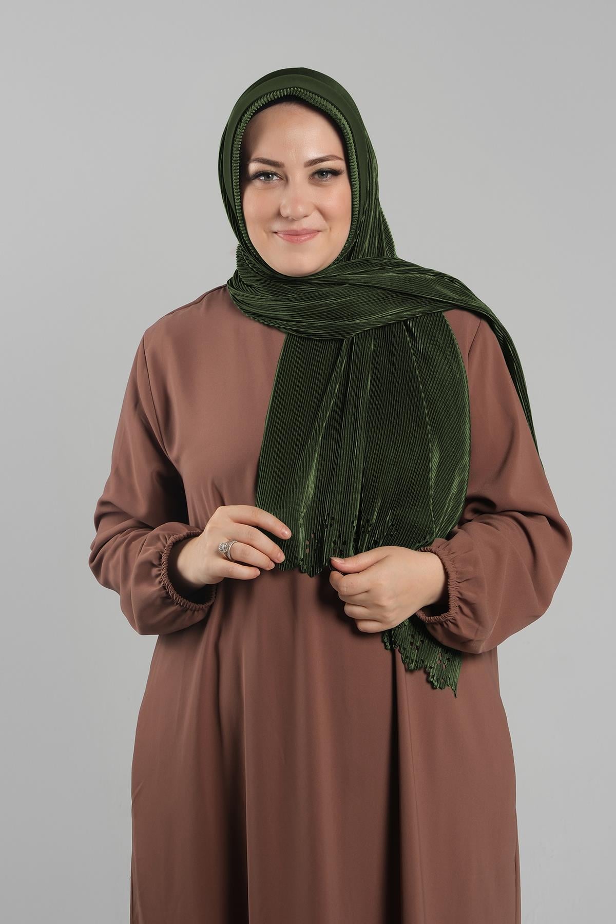 Zümrüt Pratik Hazır Geçmeli Tesettür Eşarp Fukuro Piliseli Çiçek Desenli Lazer Kesim - Hürrem Bone 1827_37