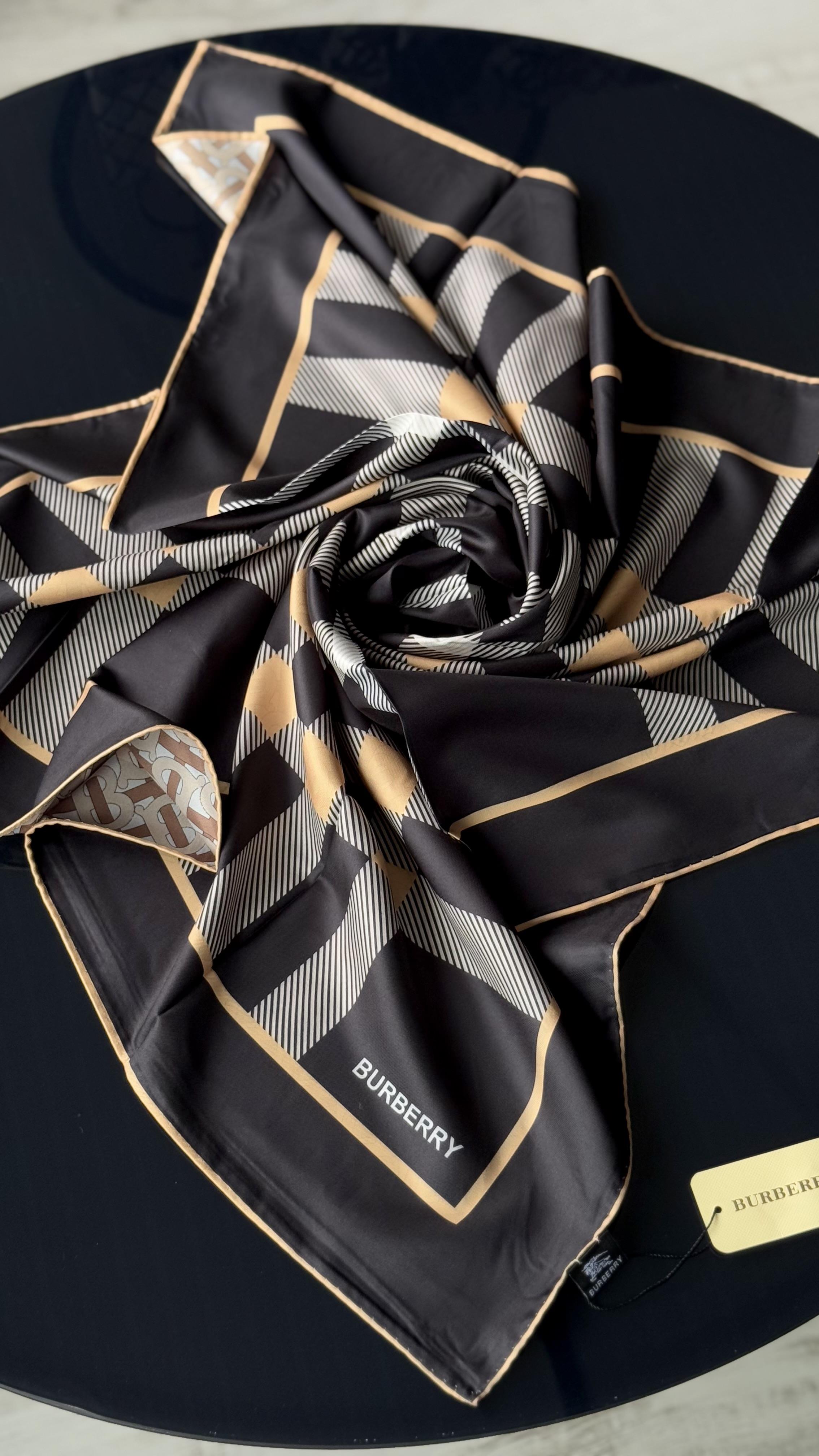 B DESEN SİYAH / ÇİFT YÖNLÜ TWİL EŞARP