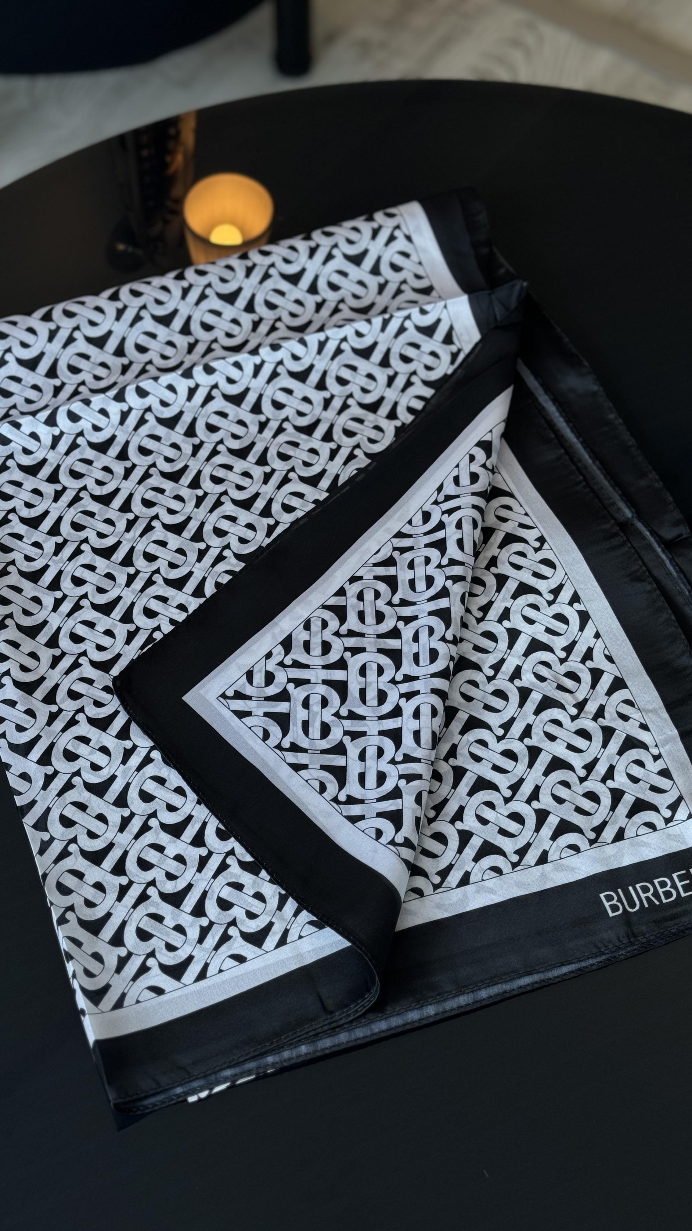 B SİYAH / BEYAZ VUAL ŞAL 