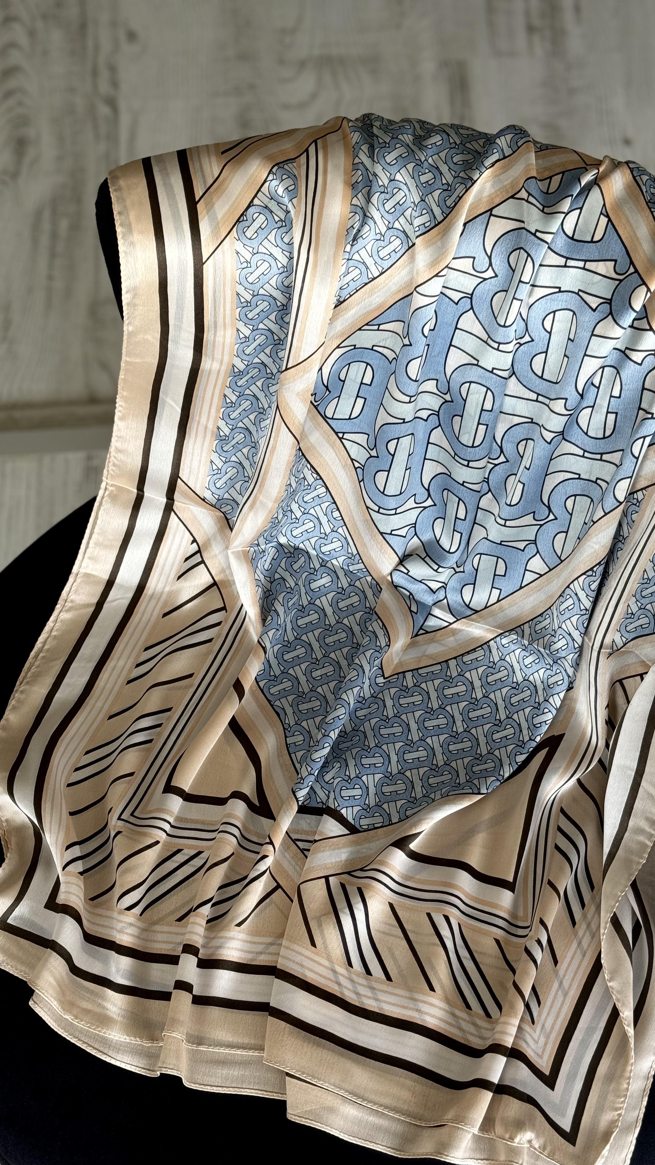 BEBE MAVİ / KREM VUAL İPEK ŞAL