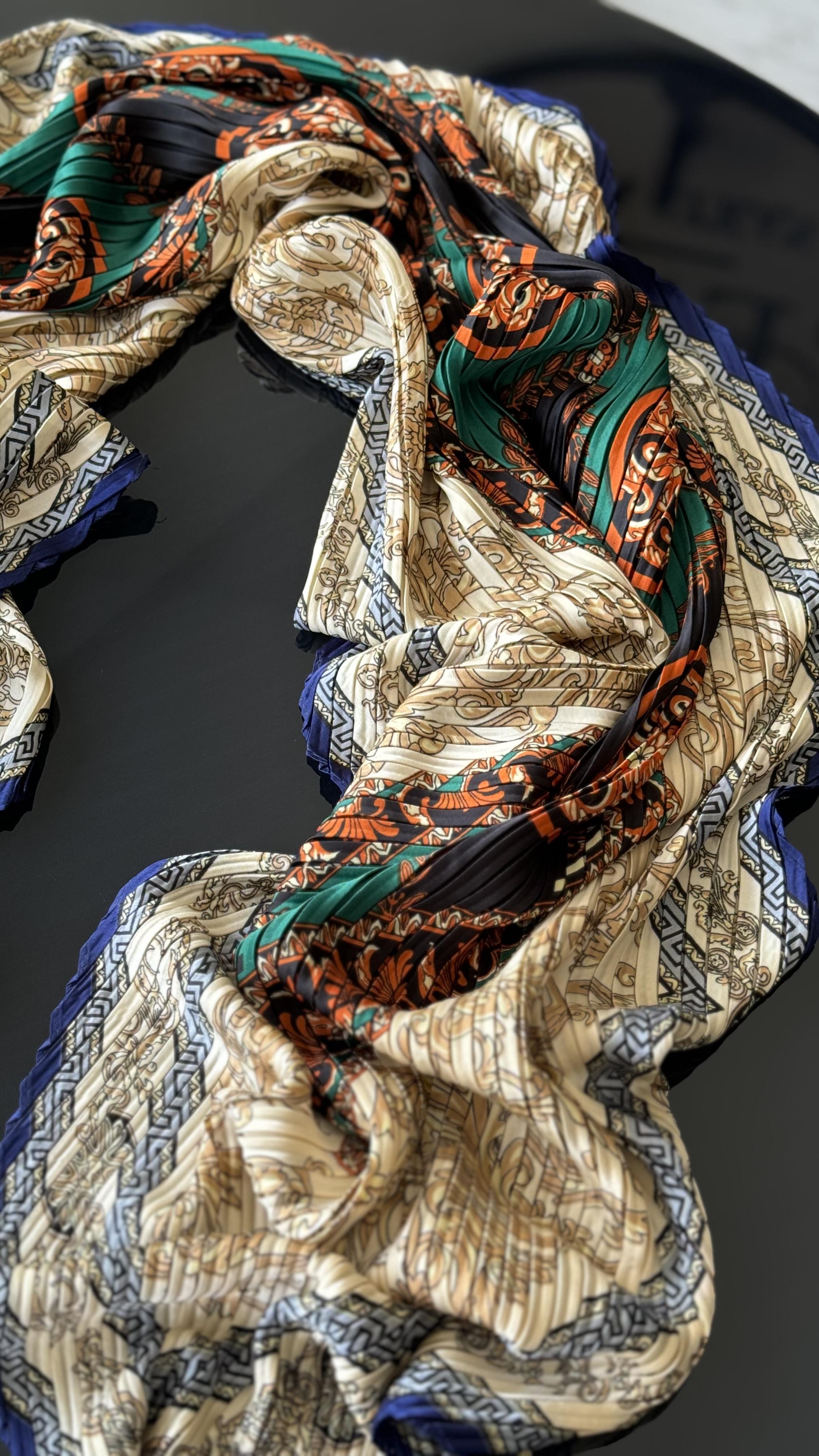 BEJ / YEŞİL PLİSELİ ŞAL