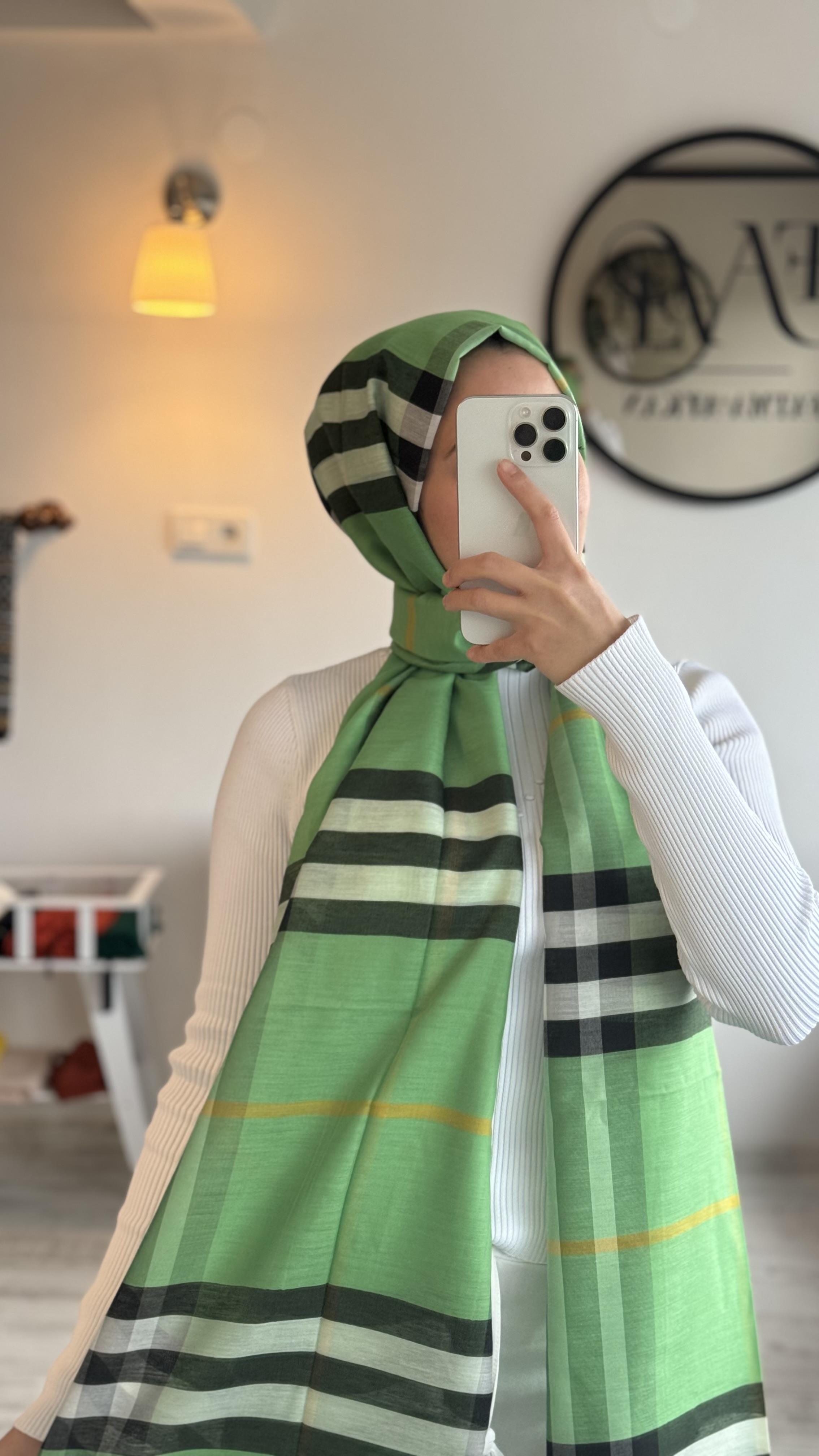 BENETTON YEŞİLİ