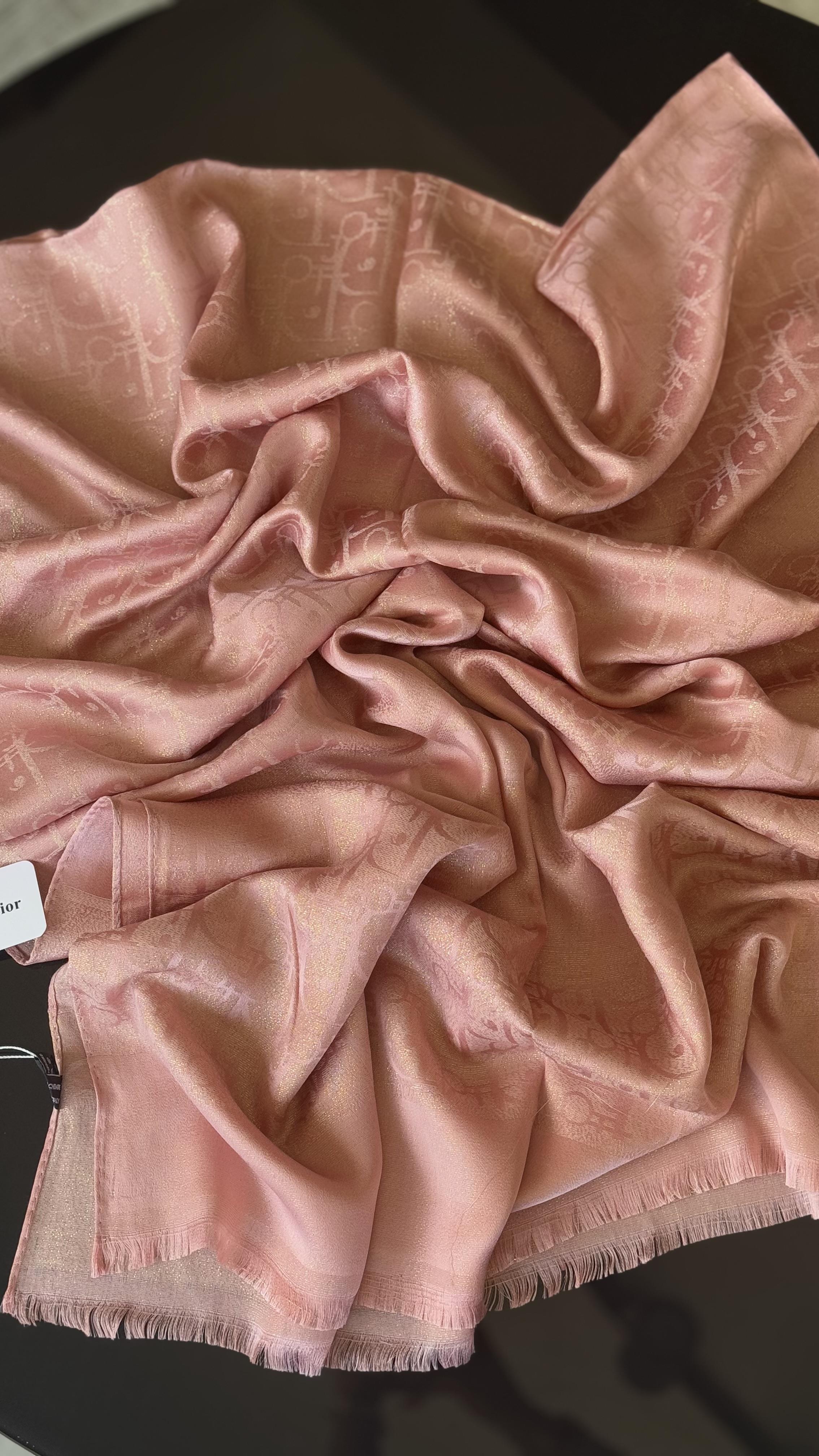 D PEMBE SİMLİ İPEK ŞAL