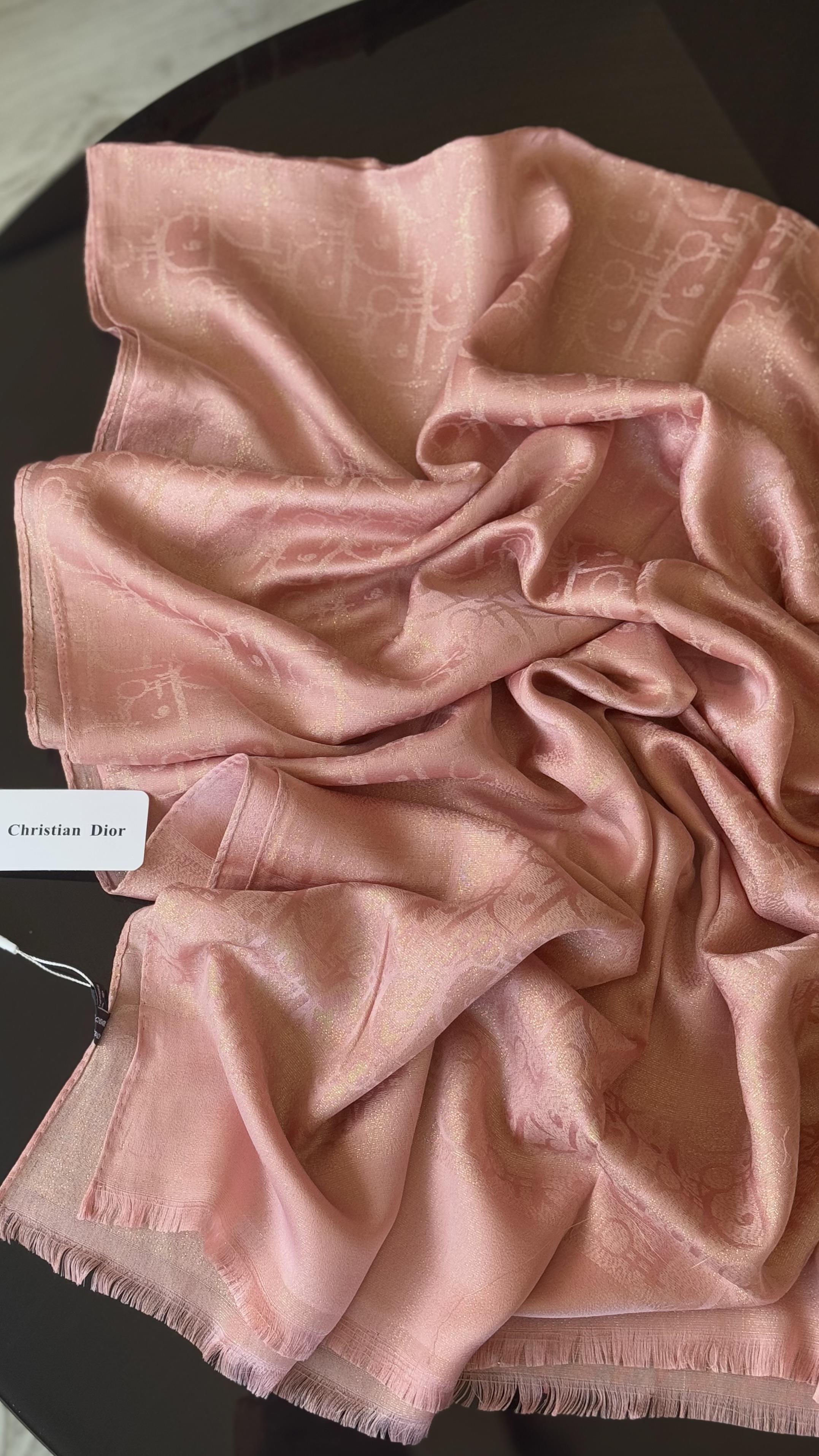 D PEMBE SİMLİ İPEK ŞAL