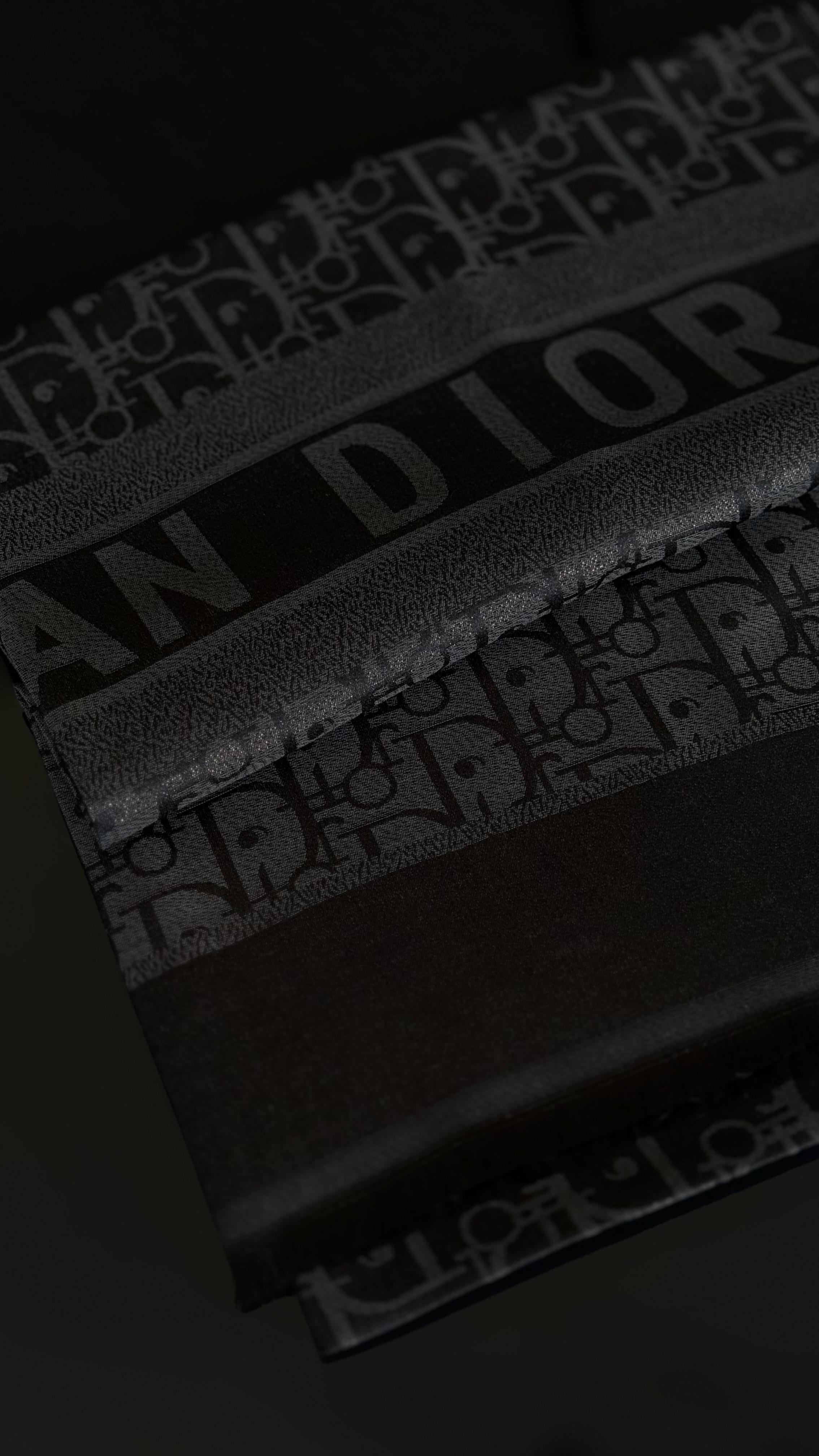 D SİYAH SİMLİ İPEK ŞAL