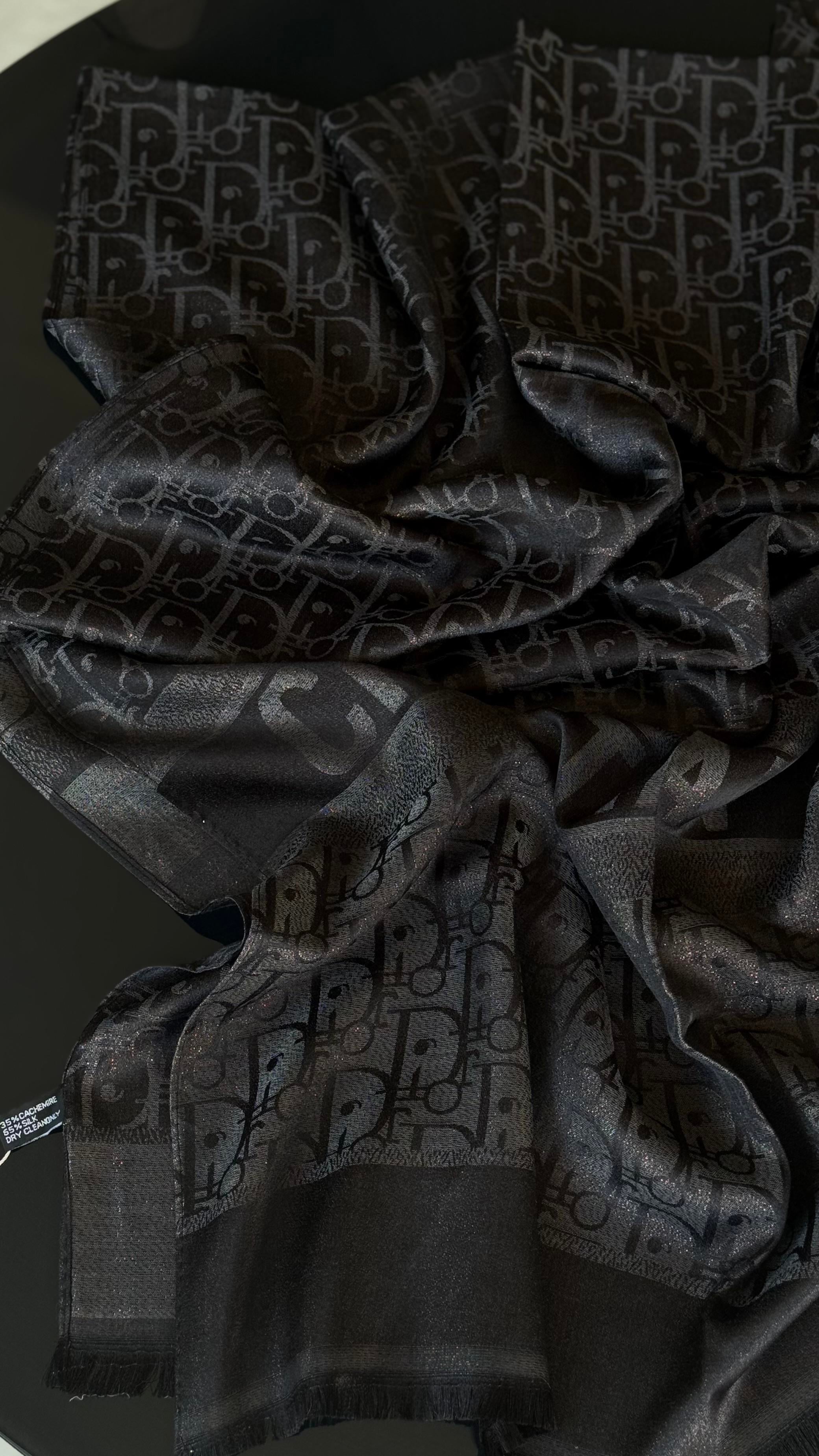 D SİYAH SİMLİ İPEK ŞAL